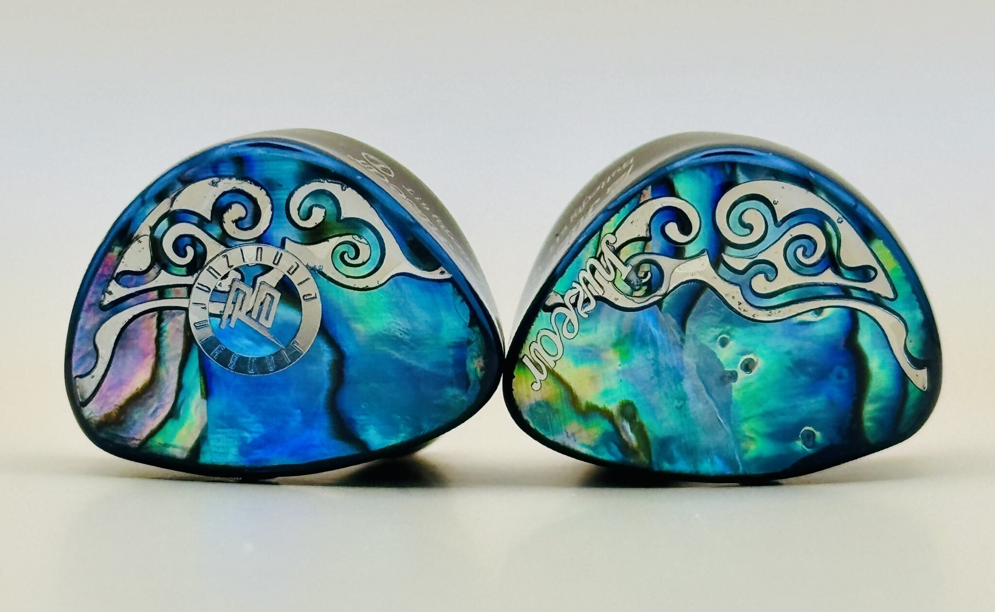 【美品】Juzear Butterfly 61T（定価33,341円） Amazon.co.jp: HiFiGo Juzear Butterfly 61T 1DD+6BA IEMs、HiFi