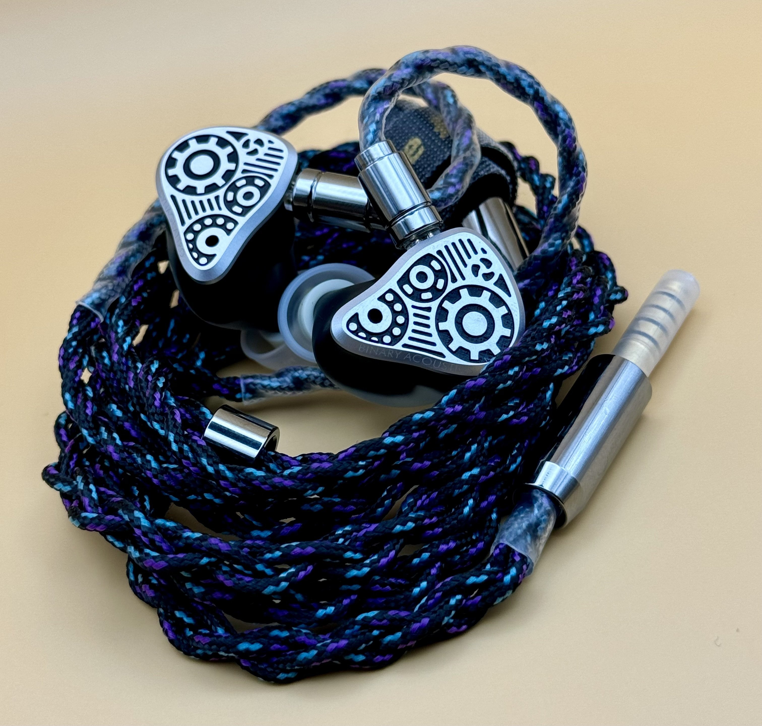 Binary Dynaquattroのレビュー｜ラルフ・ヒンクリー