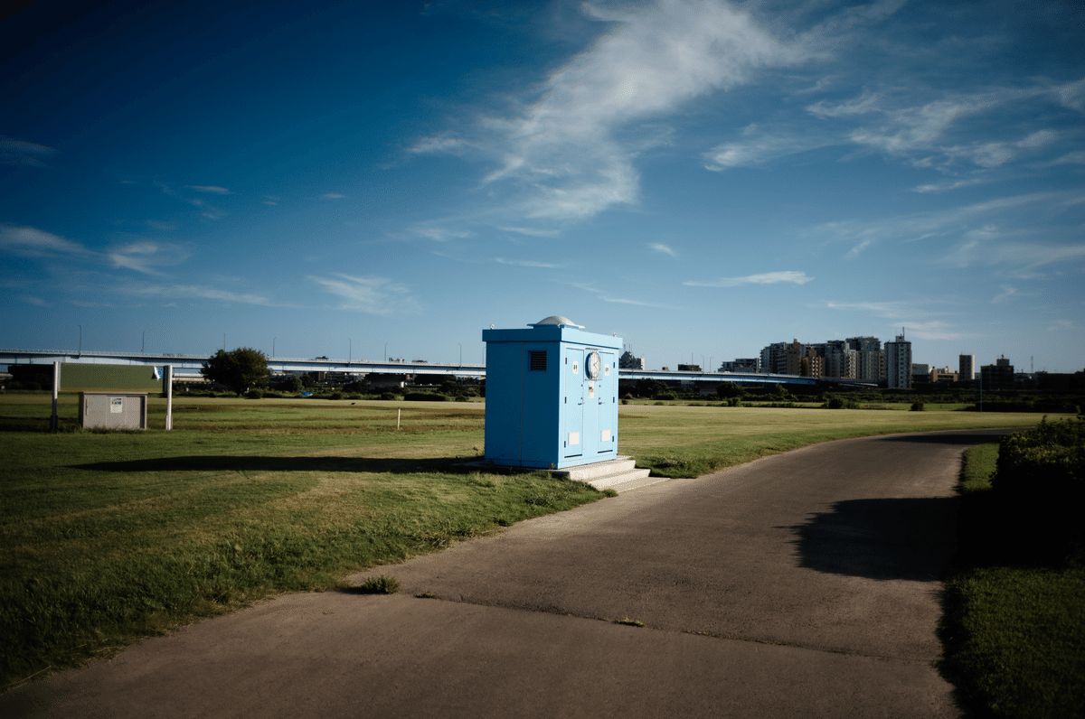 TAMRON 02B 28mm f2.5の魅惑的な写りをD700で。｜Sven.