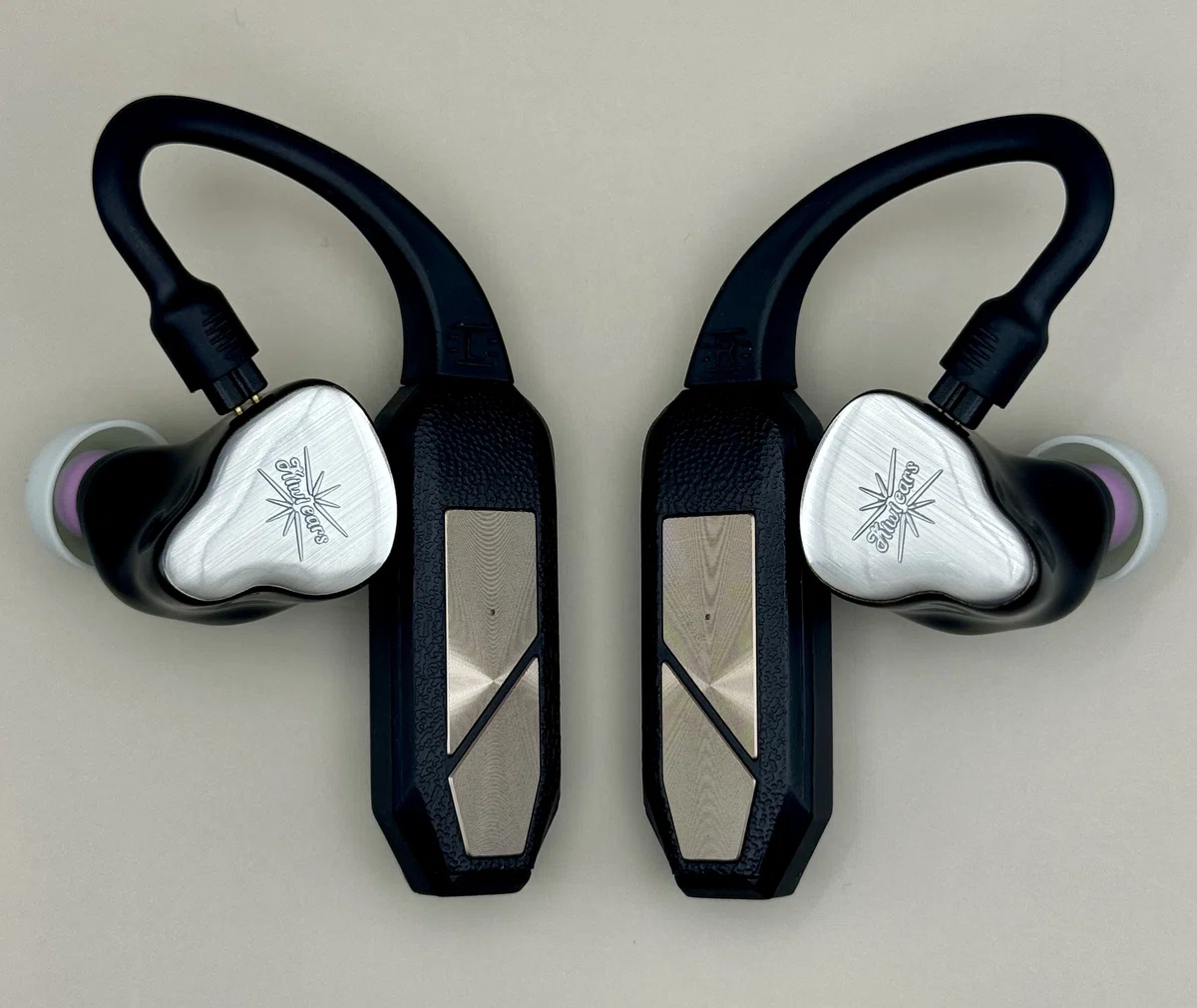 Kiwi Ears KE4のレビュー｜ラルフ・ヒンクリー