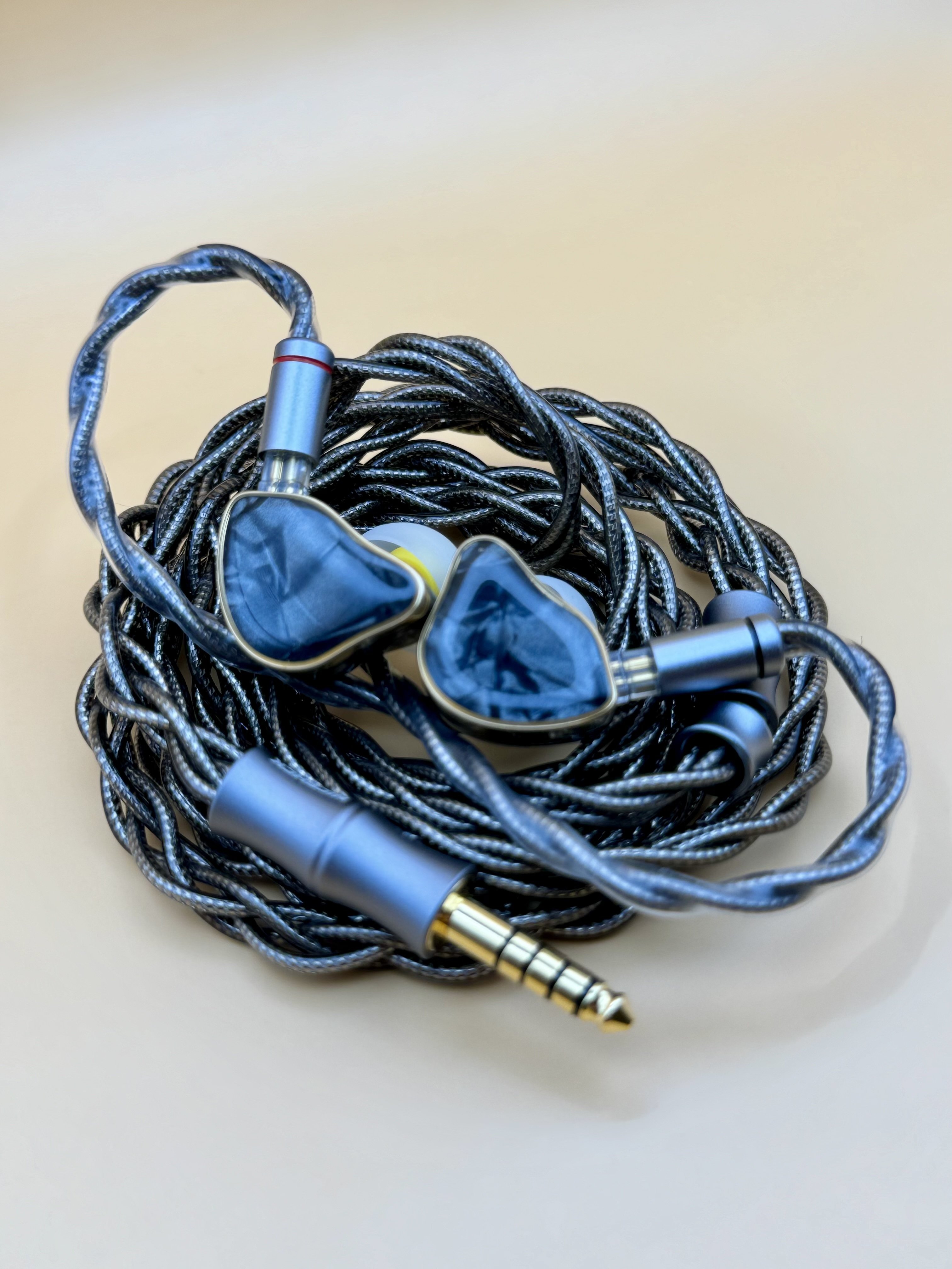 NICEHCK DuskSkyのレビュー｜ラルフ・ヒンクリー