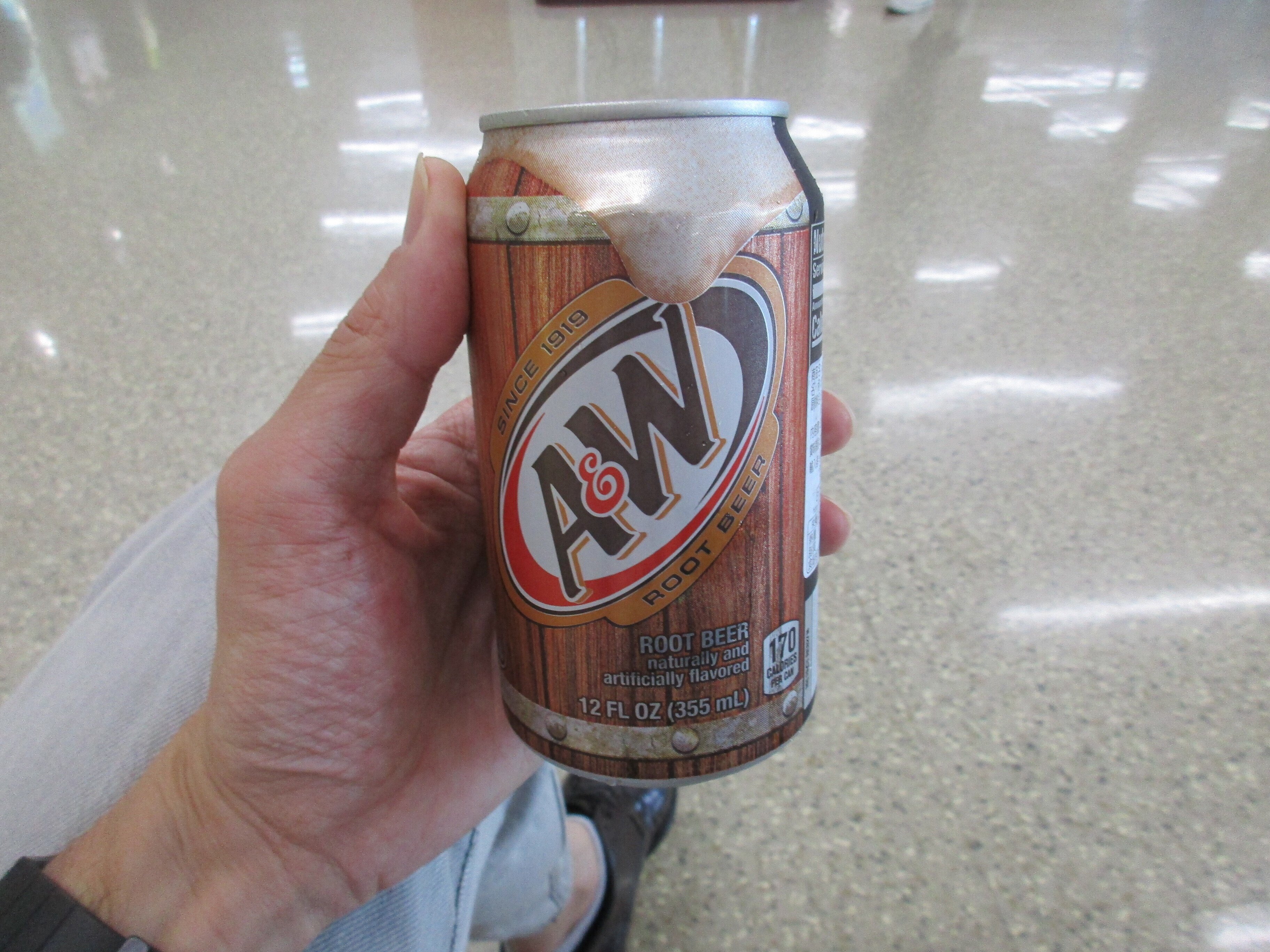 junkfood determine ルートビア17体 A&W ルートビア 355ml×48本 ROOTBEER : コンテナ本舗(インボイス対応可
