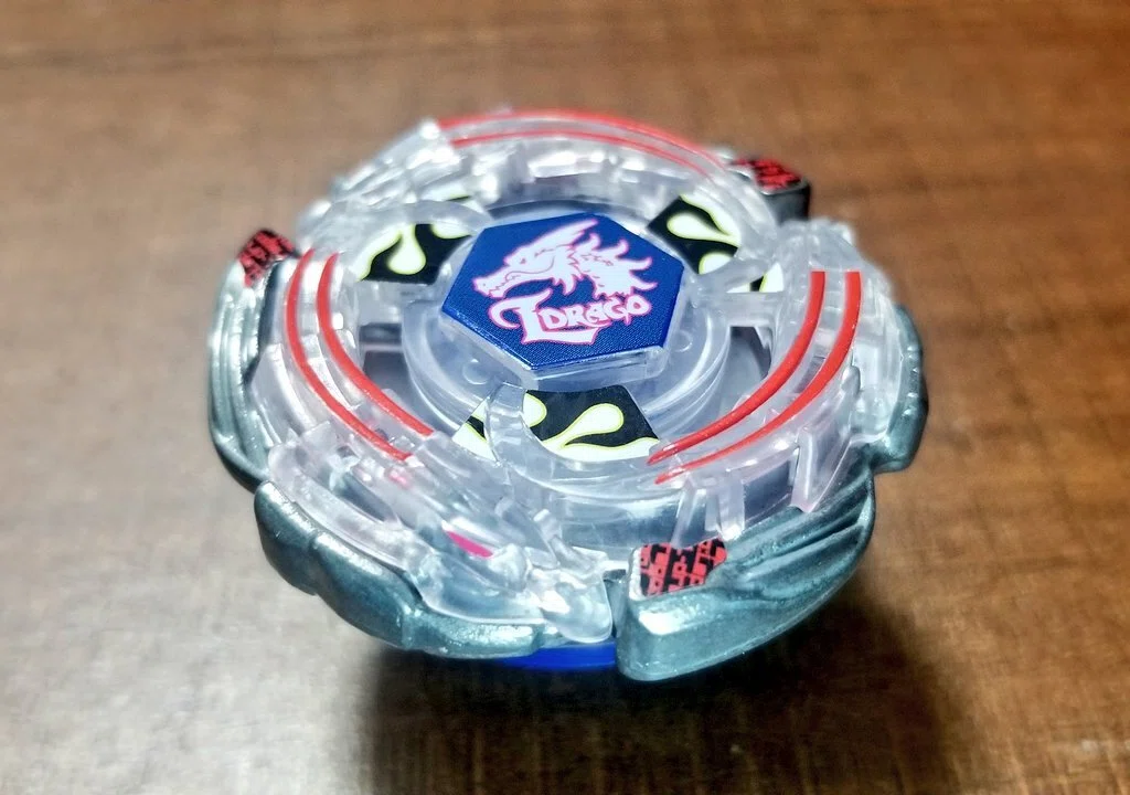 メタルファイトベイブレードライトニングエルドラゴ100HFカプリコーネ 