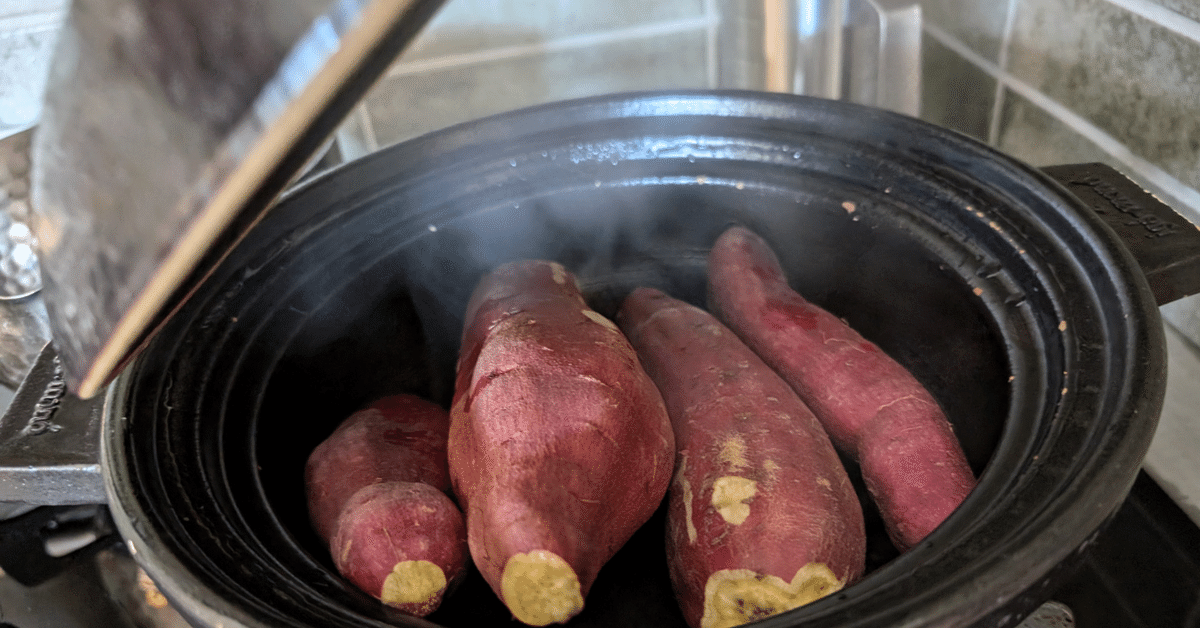 楽天市場】焼き芋鍋の通販 昭和レトロの土鍋の焼き芋鍋です。煙が
