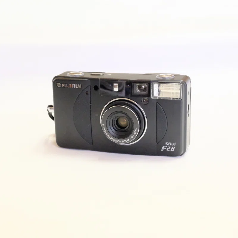 フィルムカメラ再開第4弾・Silvi F2.8 ｜じんた堂