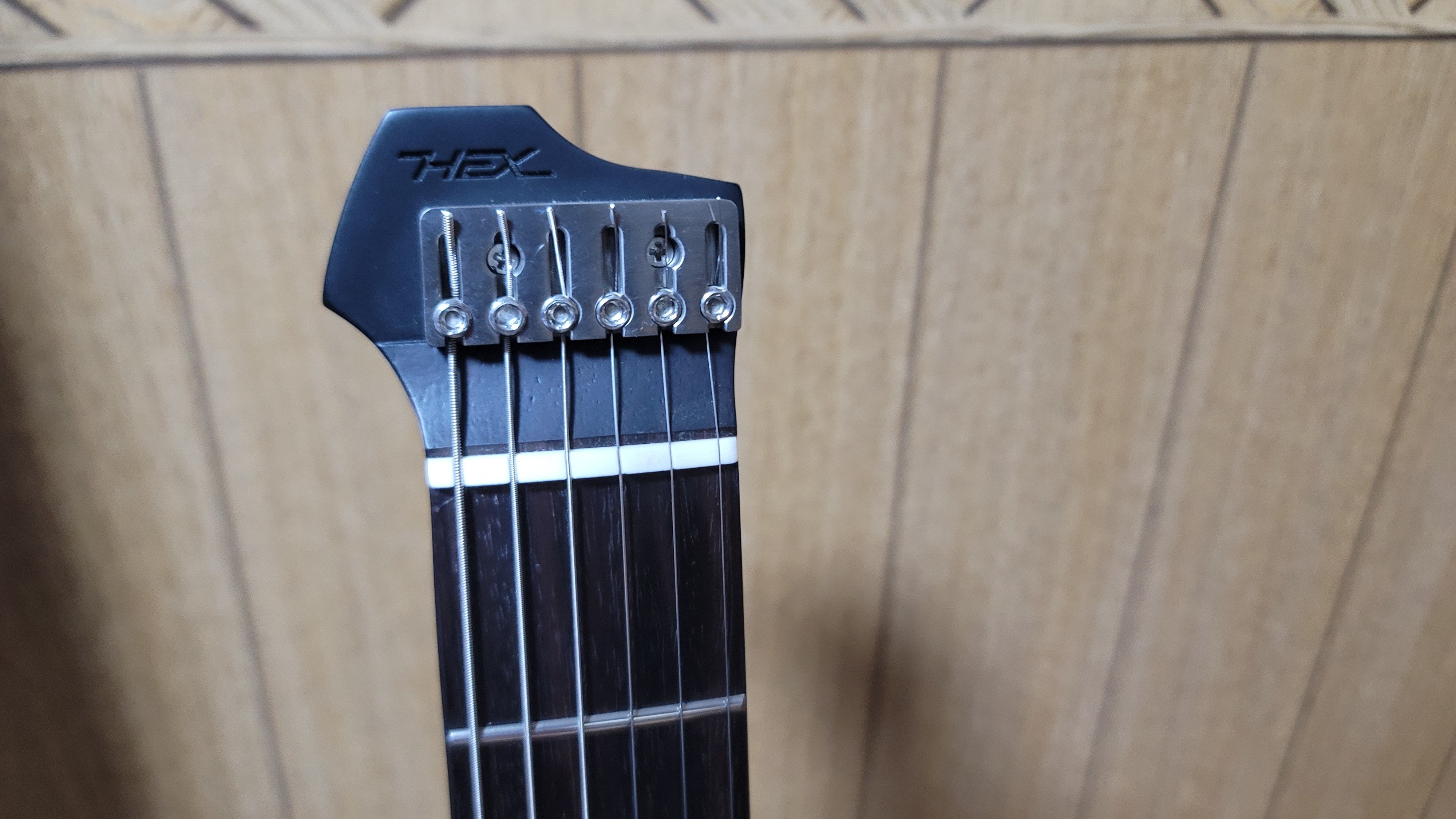 ヘッドレスギターを5万円で買った話(HEX N400)|hamster_dnsr ヘッドレスギターを5万円で買った話(HEX N400)|hamster_dnsr