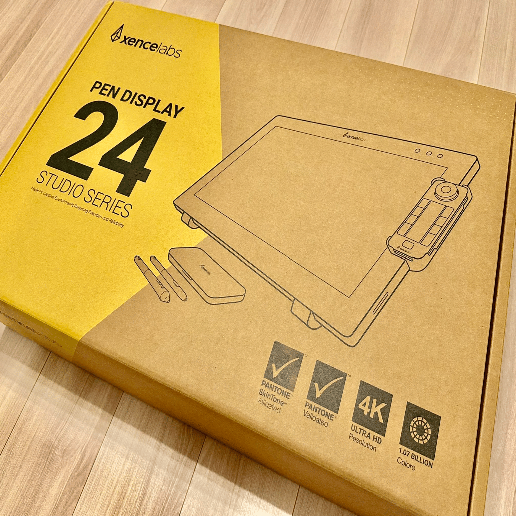 最高品質の液タブ『Xencelabs ペンディスプレイ 24』を使ってみた