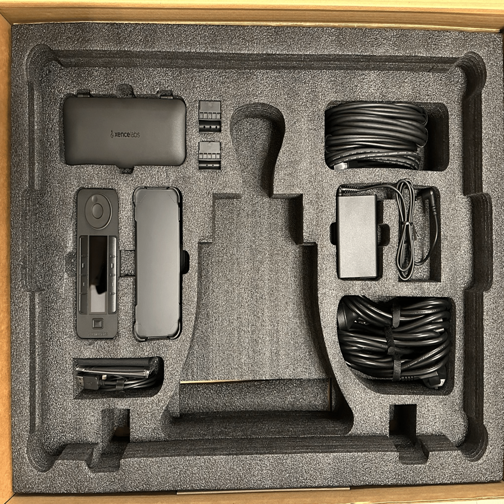 最高品質の液タブ『Xencelabs ペンディスプレイ 24』を使ってみた