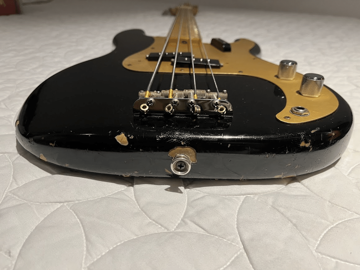 フランケンギター ペイサーヘッドカスタム レリック加工 工房内