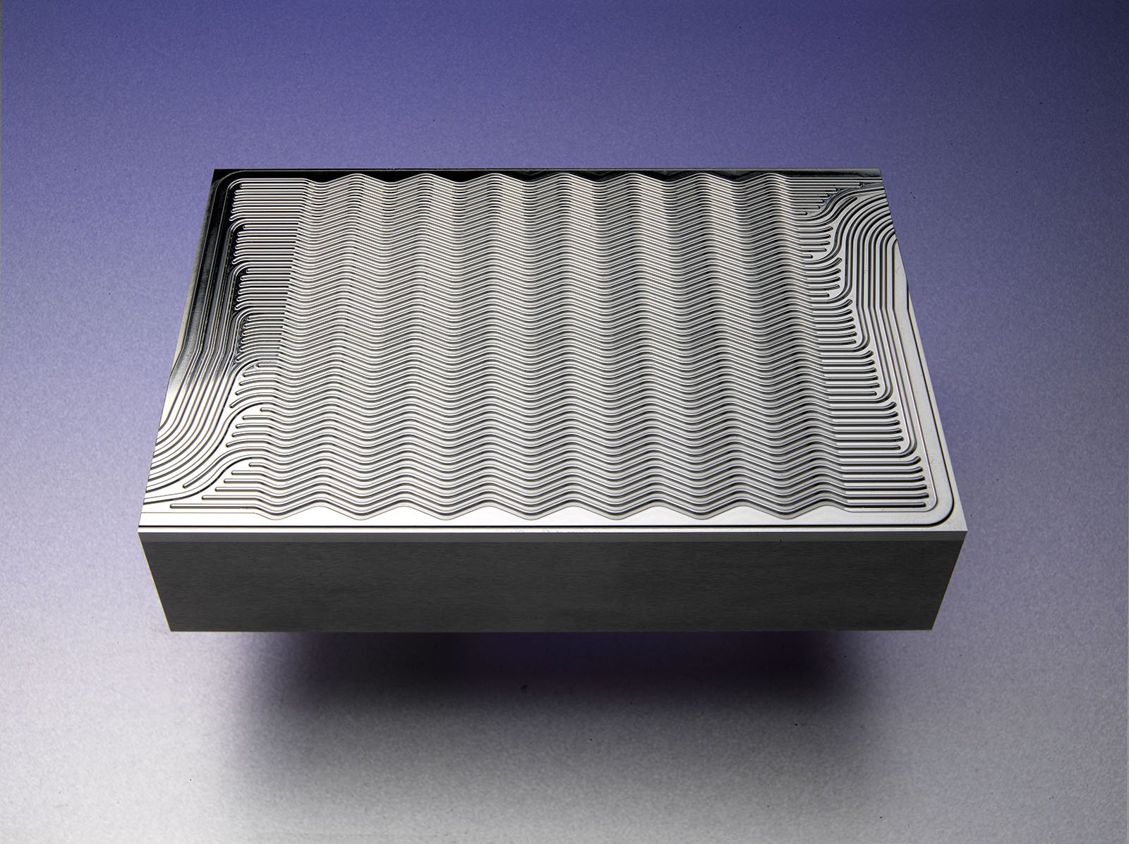 金製バー型順治年造 燃料電池セパレータ金型125｜Sodickマシニングセンタ特設サイト【株式