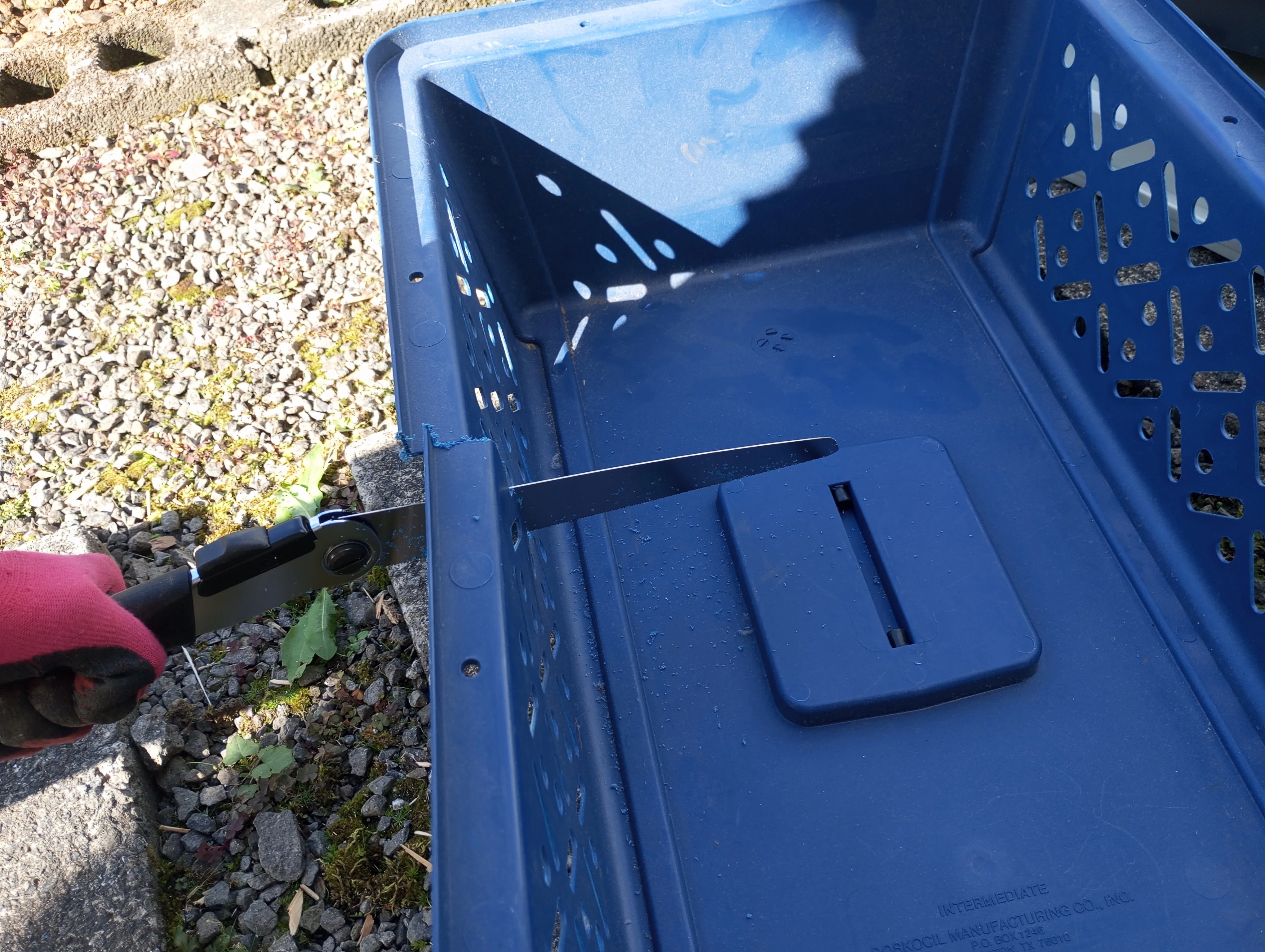 自宅のプラスチック製品を断捨離。環境保護にちょい関心もった