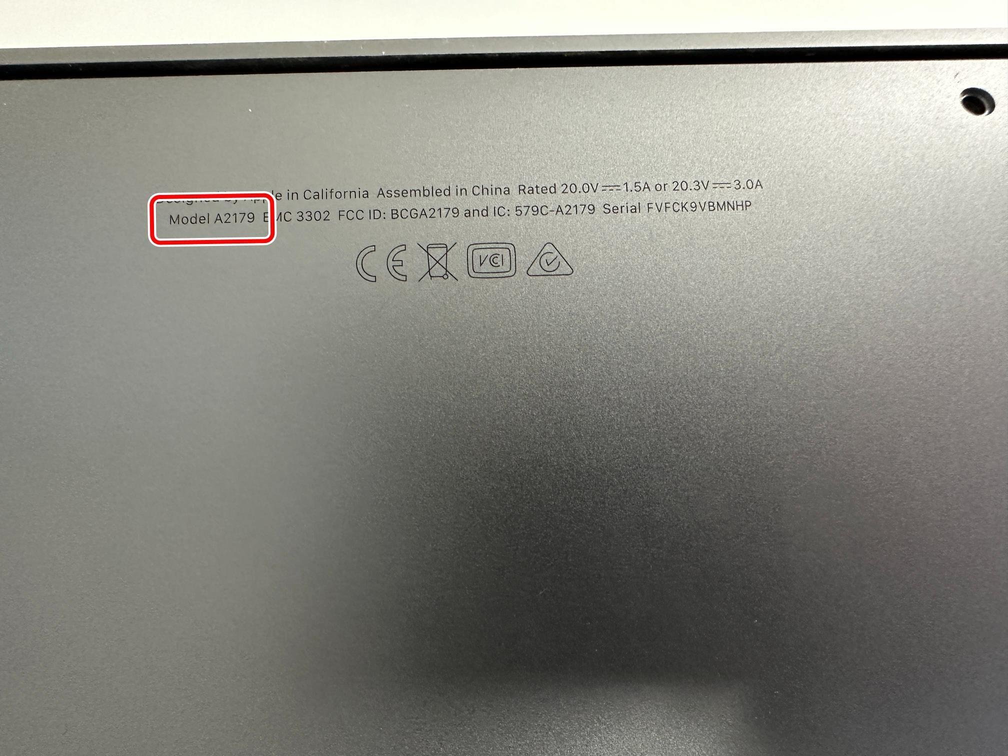 MacBook Air 13インチ 2020(A2179)のバッテリー交換で電池持ちが MacBook Air 13インチ 2020(A2179)のバッテリー交換で電池持ちが