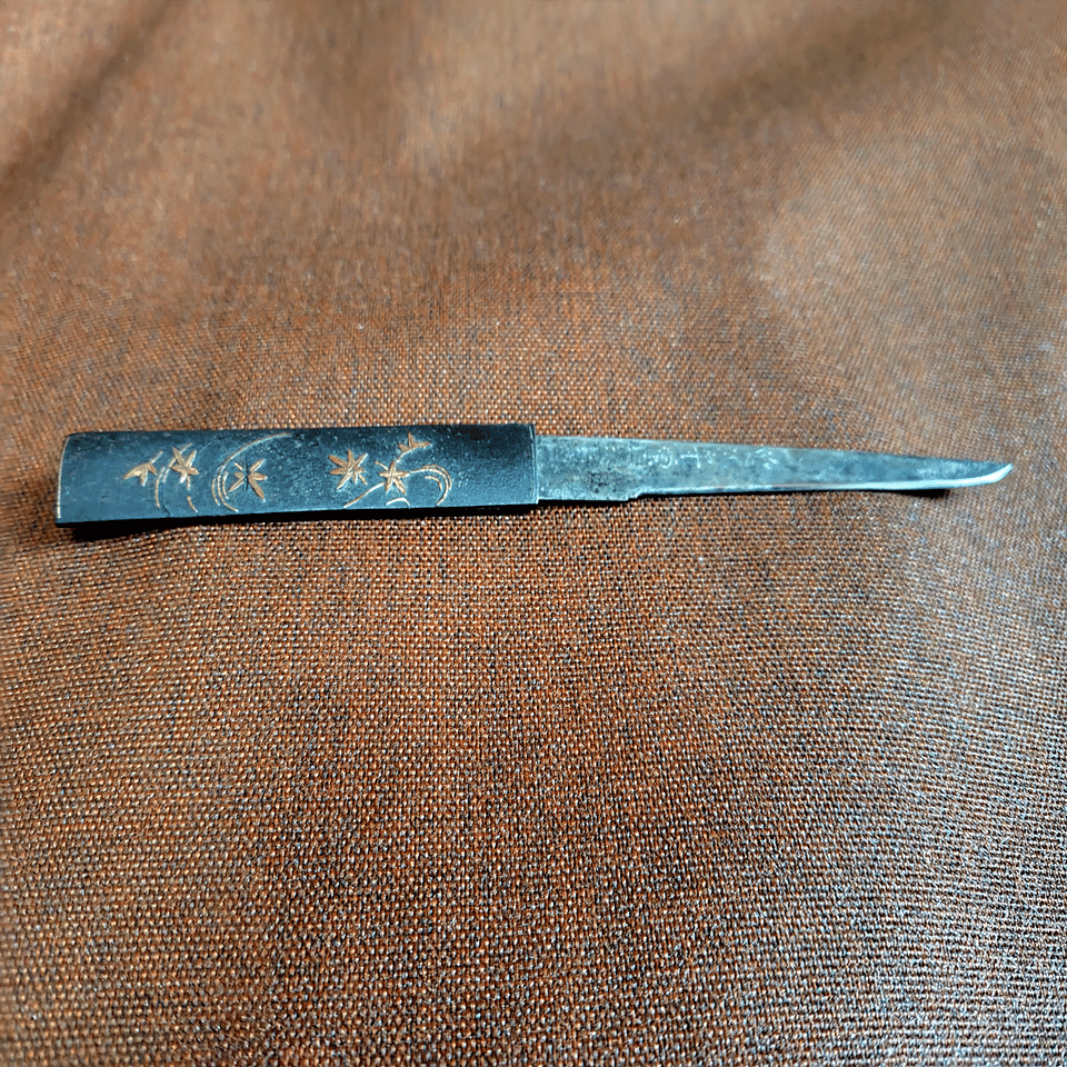 小柄小刀　鶏図小柄袋　刀装具（15cm以下の合法サイズ） 小柄小刀 三国志関羽図小柄袋 刀装具（15cm以下の合法サイズ） 小柄