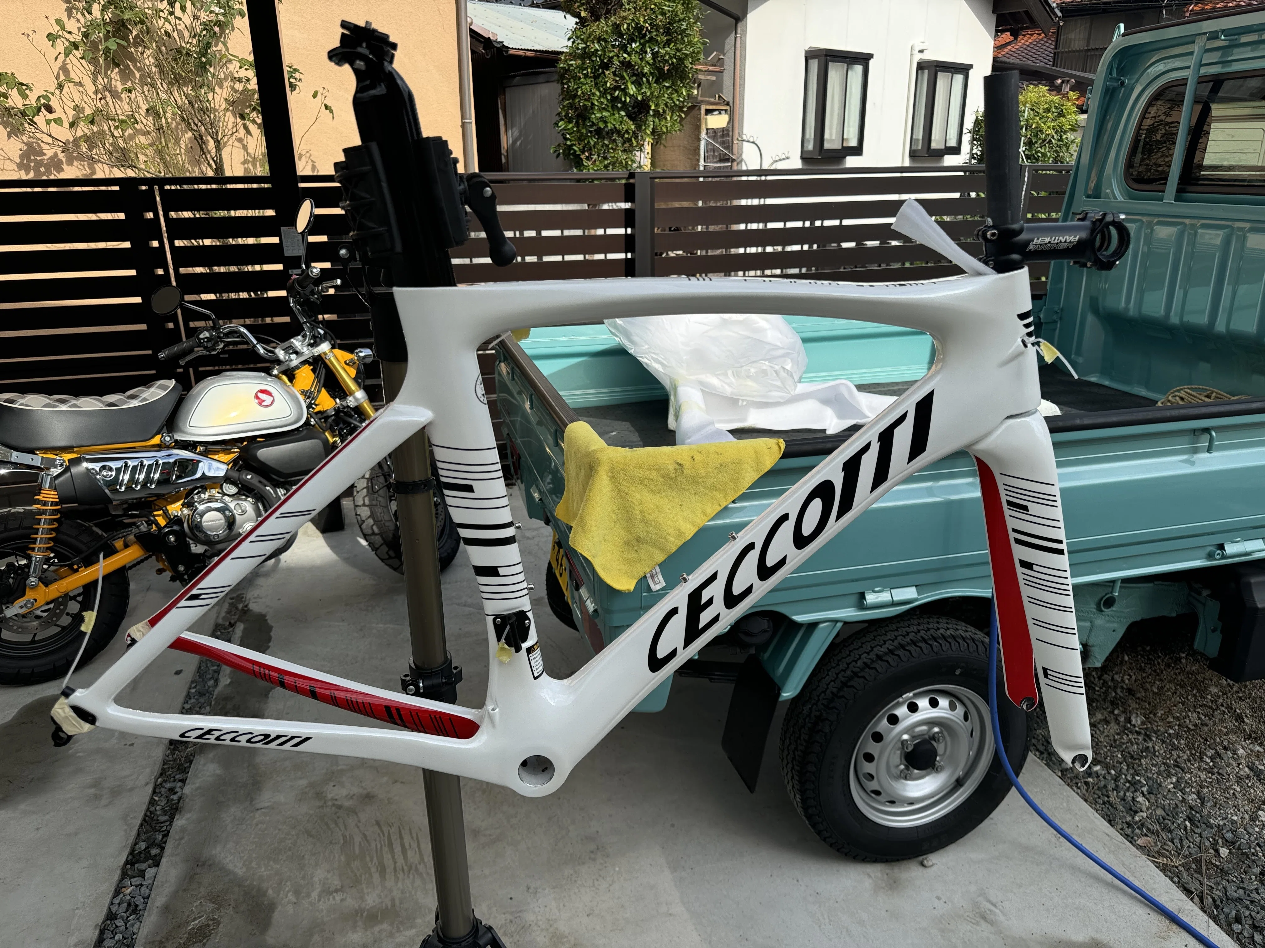 セコッティMTB29erカーボンフレームSサイズ、カーボンホイール セコッティMTB29erカーボンフレームSサイズ、カーボンホイール