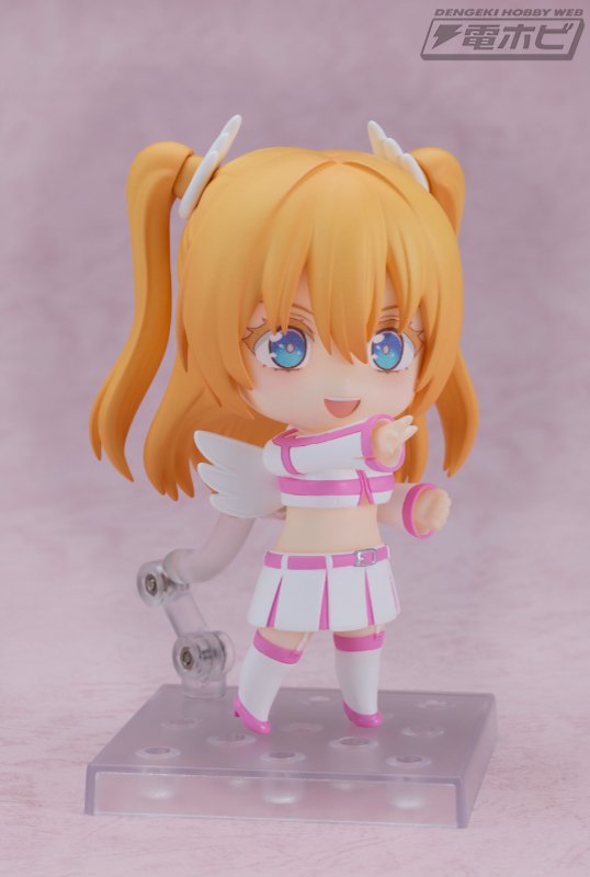 アニメ『2.5次元の誘惑』より、リリエル 天使衣装のリリサが