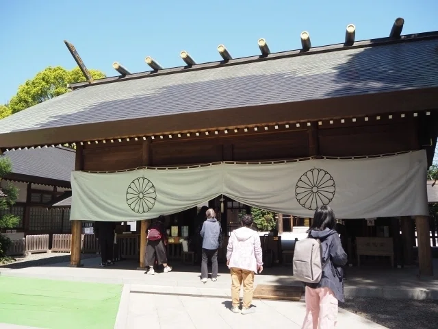縁切り神社の真実:自分に返ってくる代償と正しい参拝法|銀座の占い師きんまん