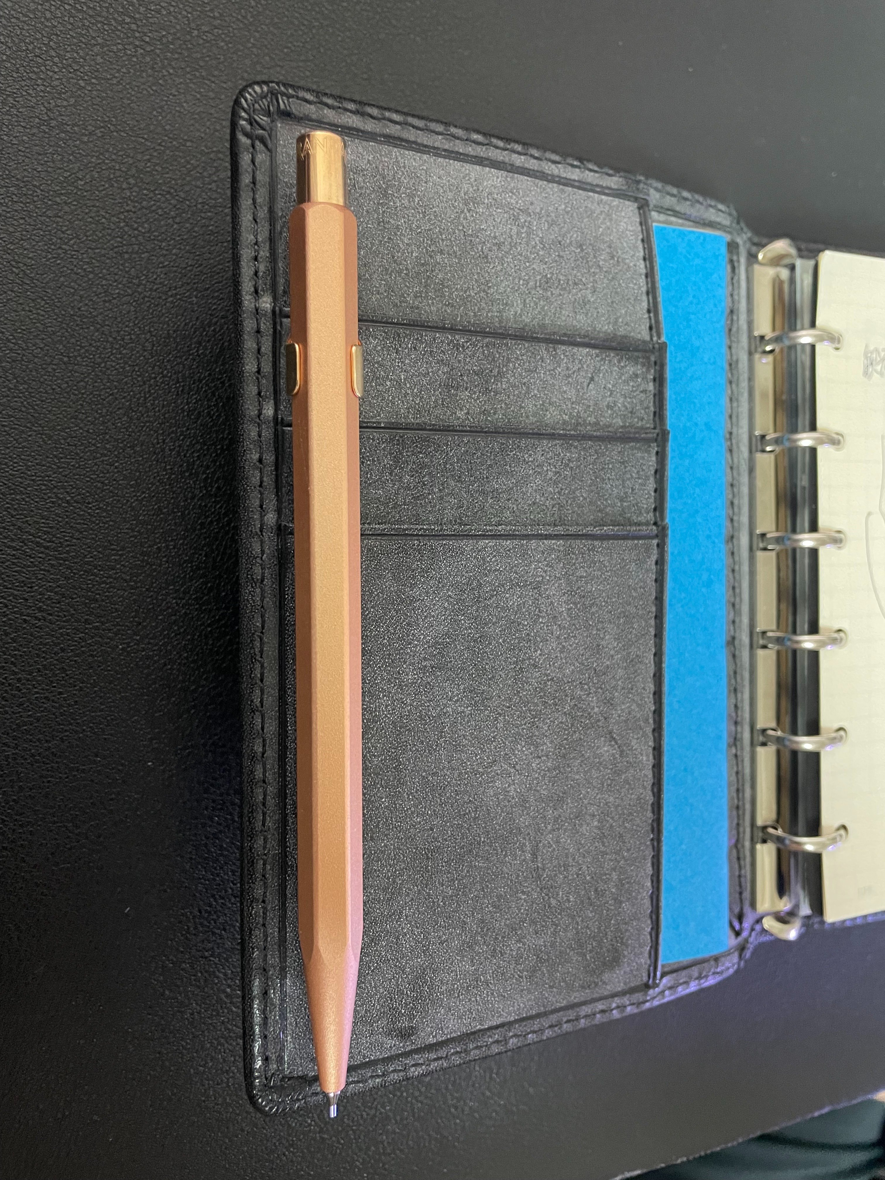 カランダッシュ849、ロロマミニ6の意外な場所にフィットした｜考える