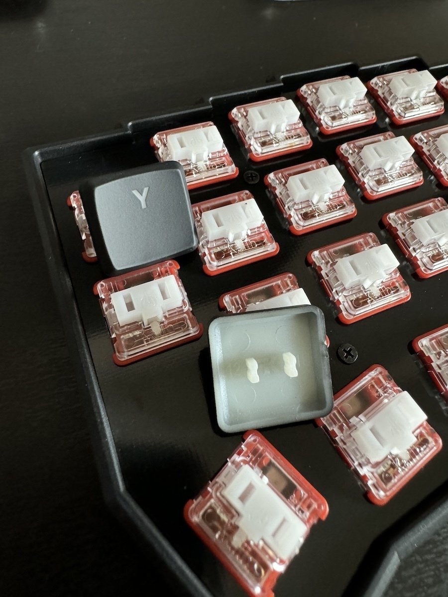 分割キーボードを体験したくて、Corne V4 Keyboardを組み立てて 分割キーボードを体験したくて、Corne V4 Keyboardを組み立てて