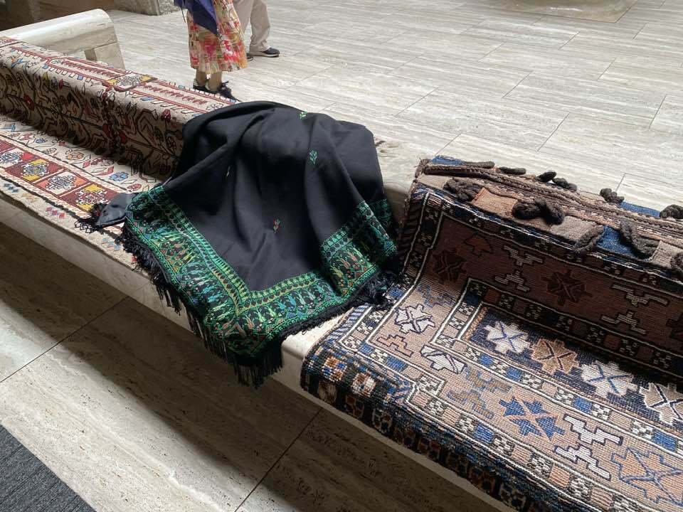 古代エジプトの青いカバは世界中にいる｜橋羽一恵