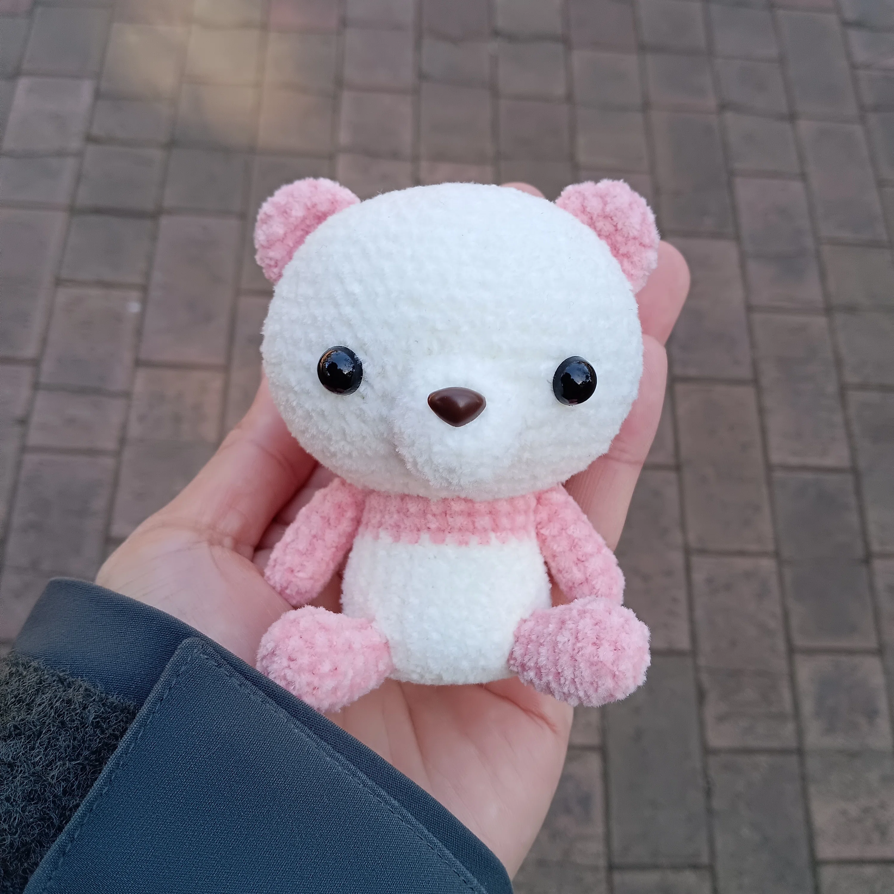 ハンドメイド あみぐるみ クマ 2体セット 青とピンク(毛糸1玉 ハンドメイド あみぐるみ クマ 2体セット 青とピンク(毛糸1玉