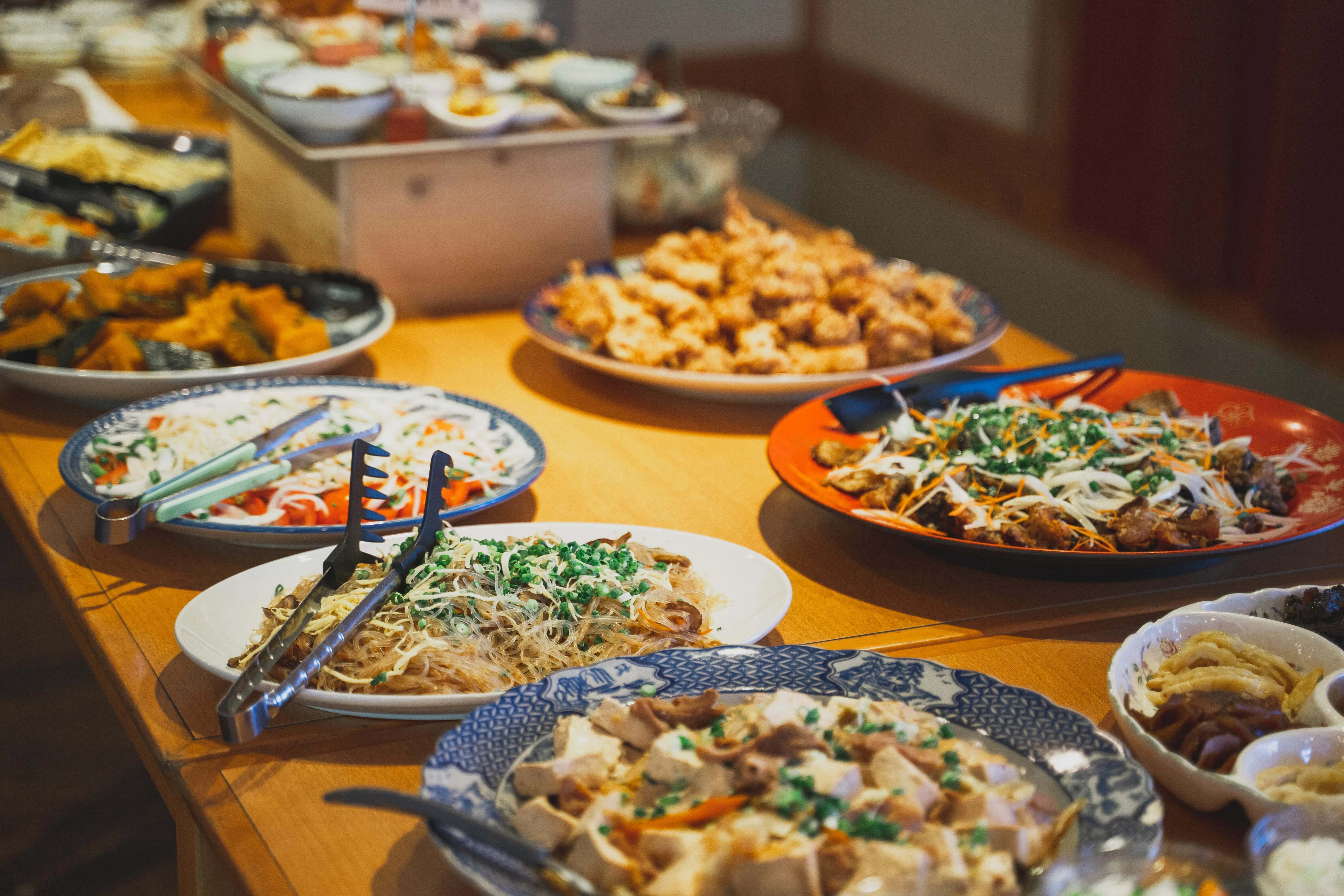 ランチ】週1限定！大人気バイキングでいただく四季の恵み・四万十の