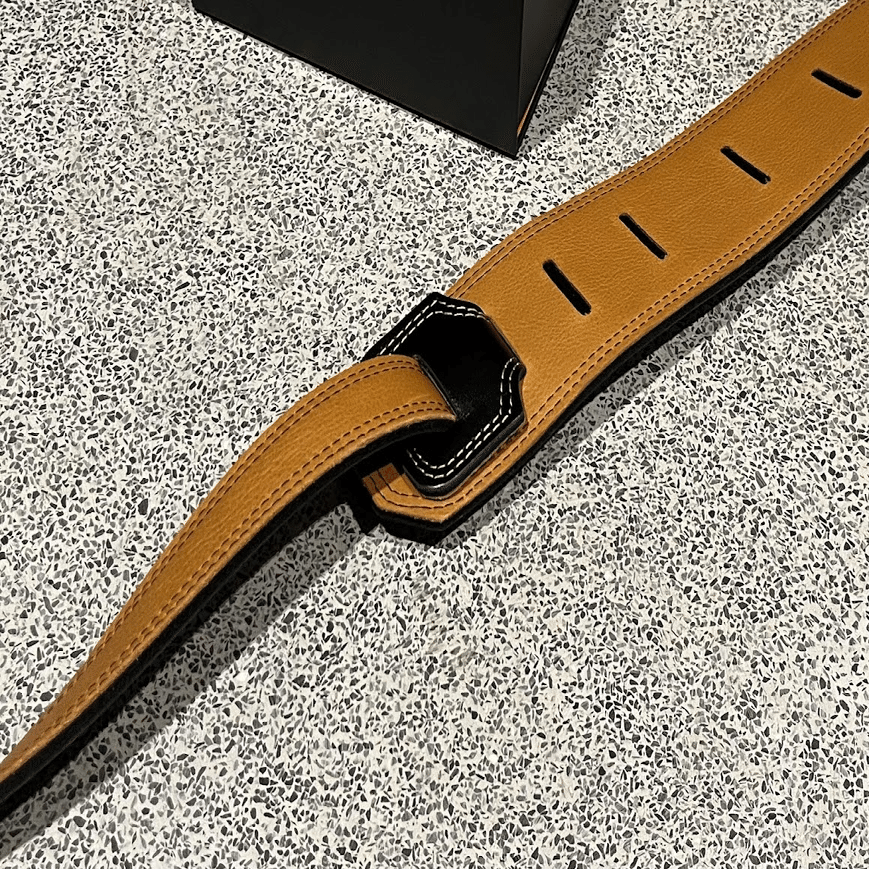 革製ギターストラップの魅力｜octopus