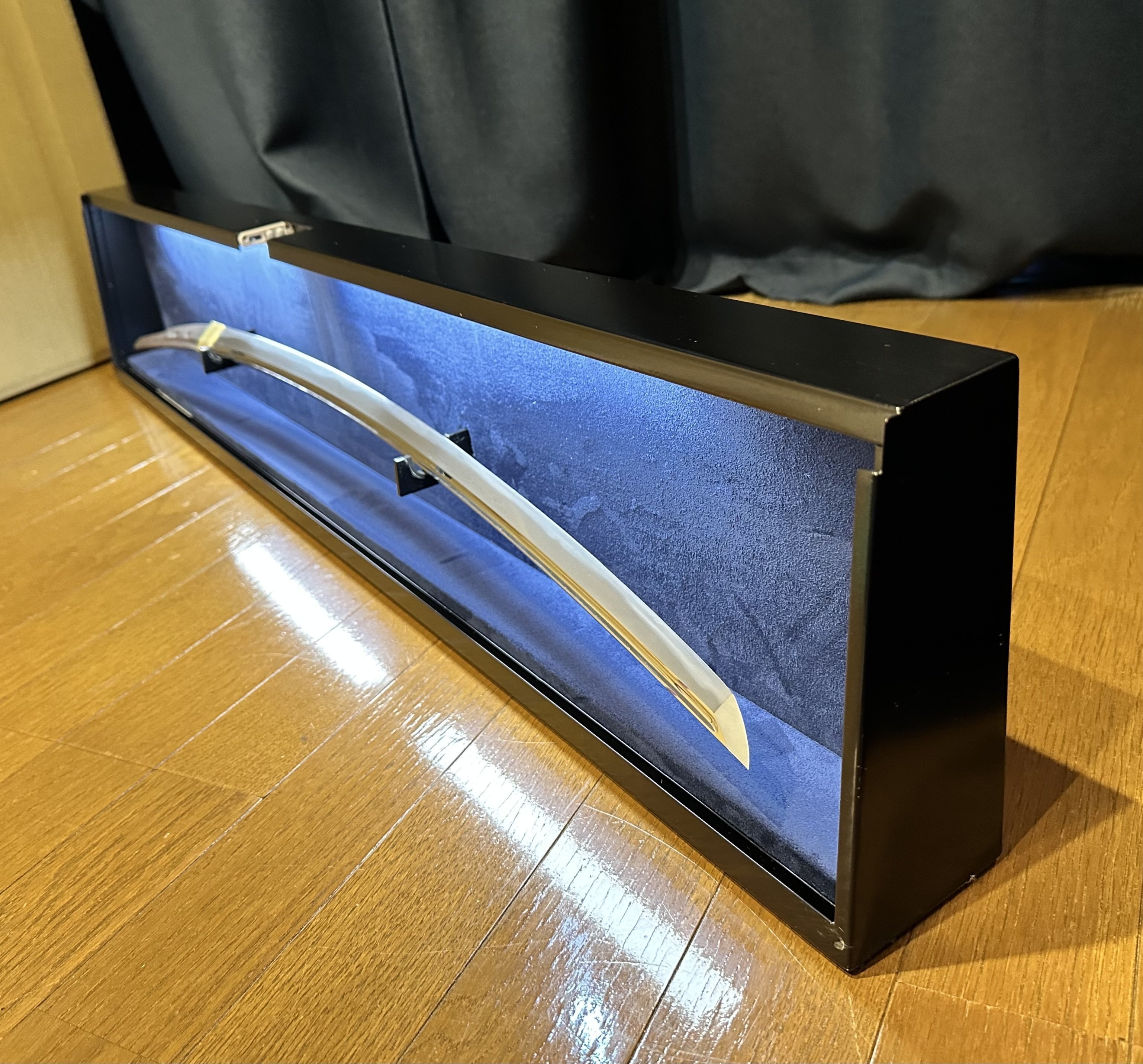 旧式の「卓上刀箱1.0」を手直し｜刀箱師の日本刀ブログ 中村圭佑