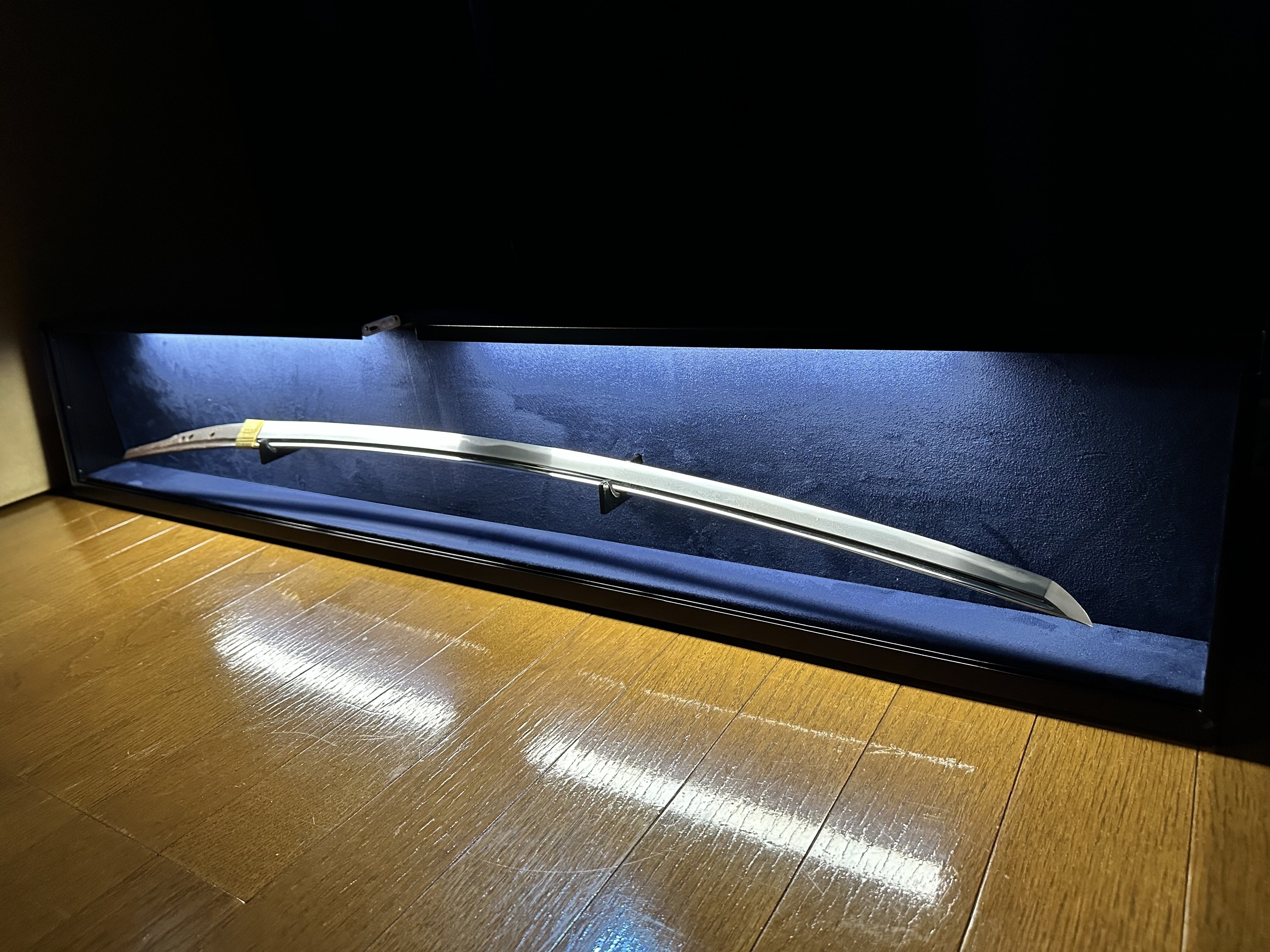 旧式の「卓上刀箱1.0」を手直し｜刀箱師の日本刀ブログ 中村圭佑