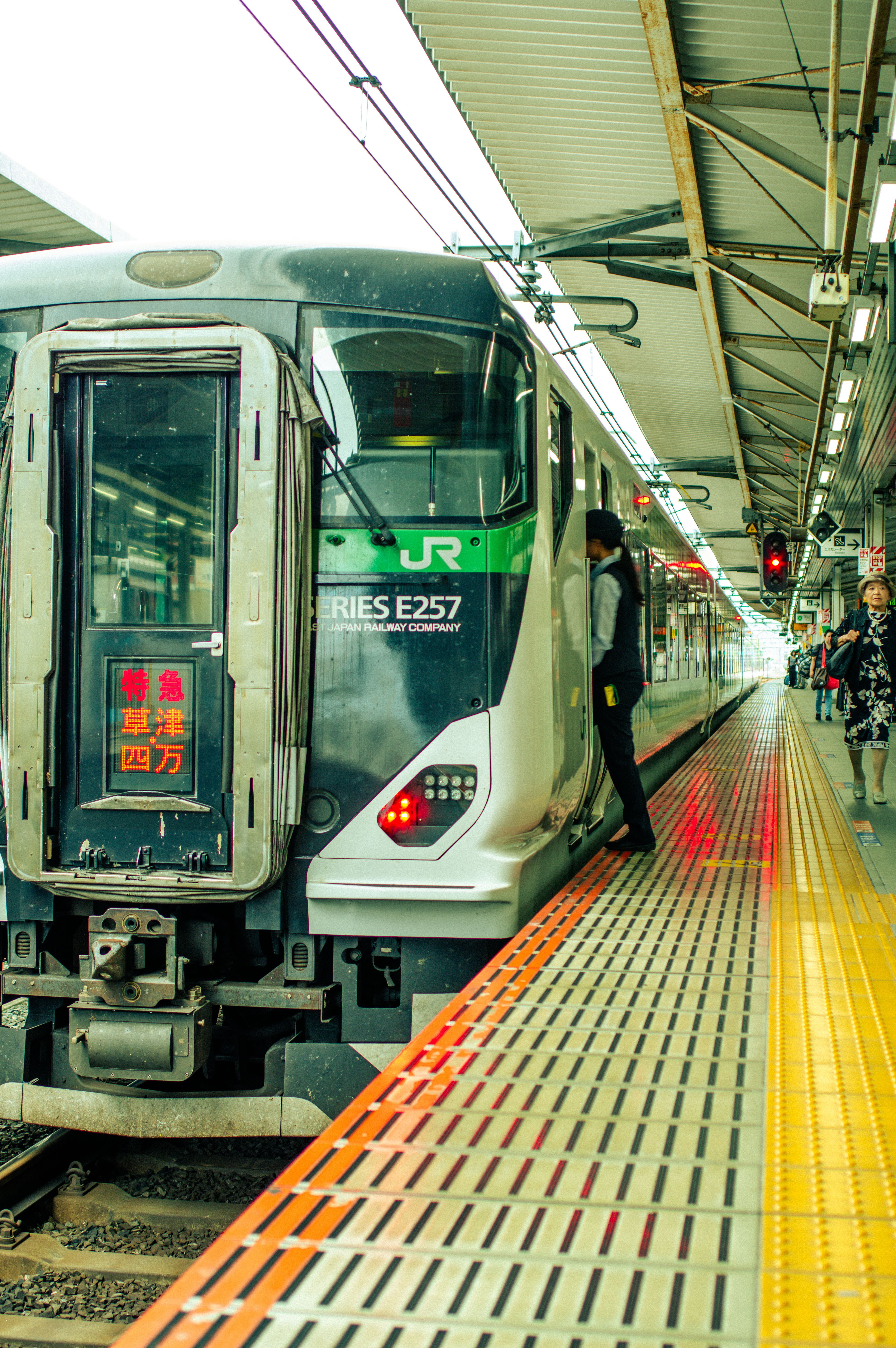 海 天空に最も近いJR小海線の人気観光列車「HIGH RAIL 1375」に乗り
