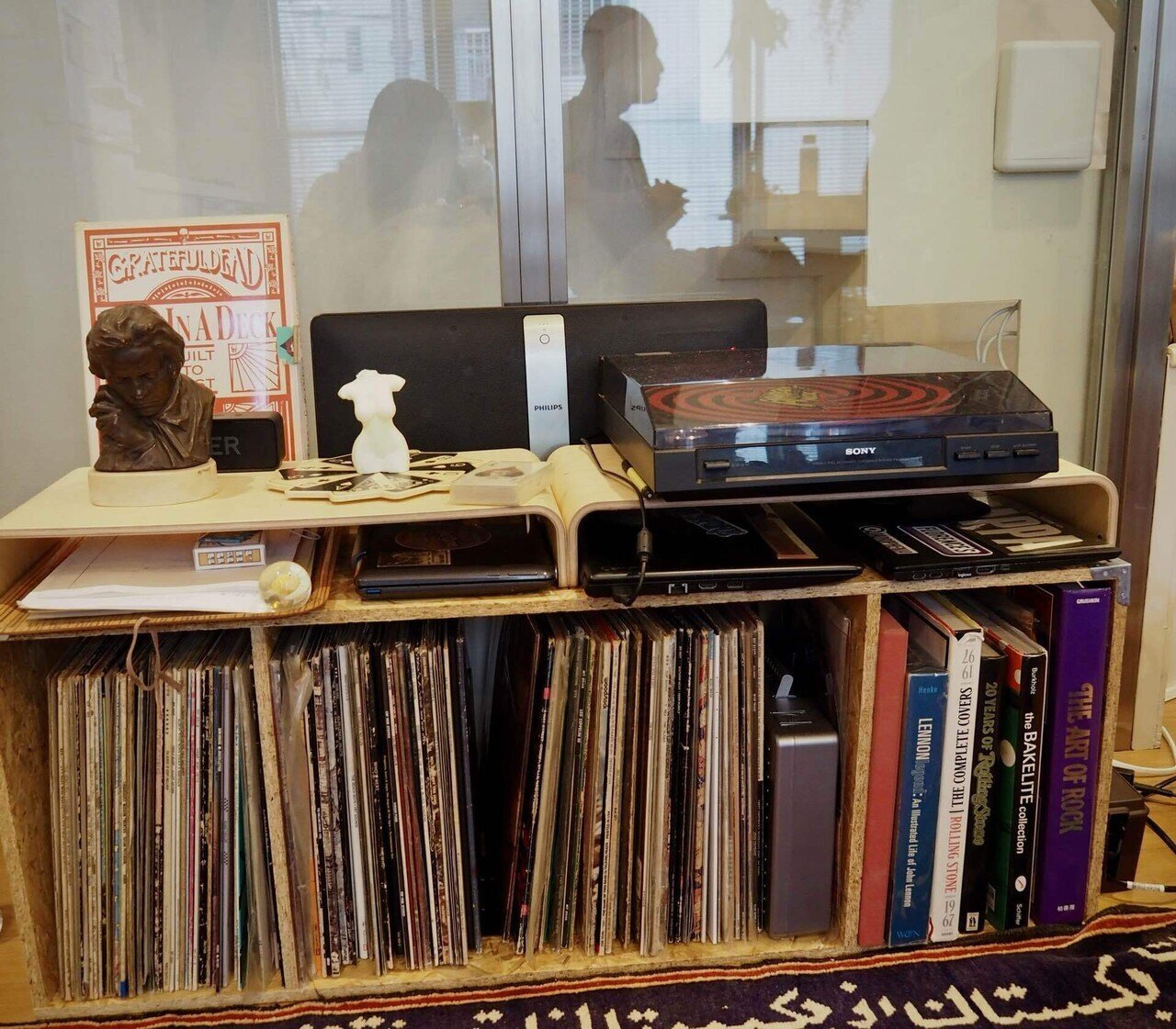 印刷物が充たす内的嗜好。 60〜90sの音楽・映画のタブロイド紙