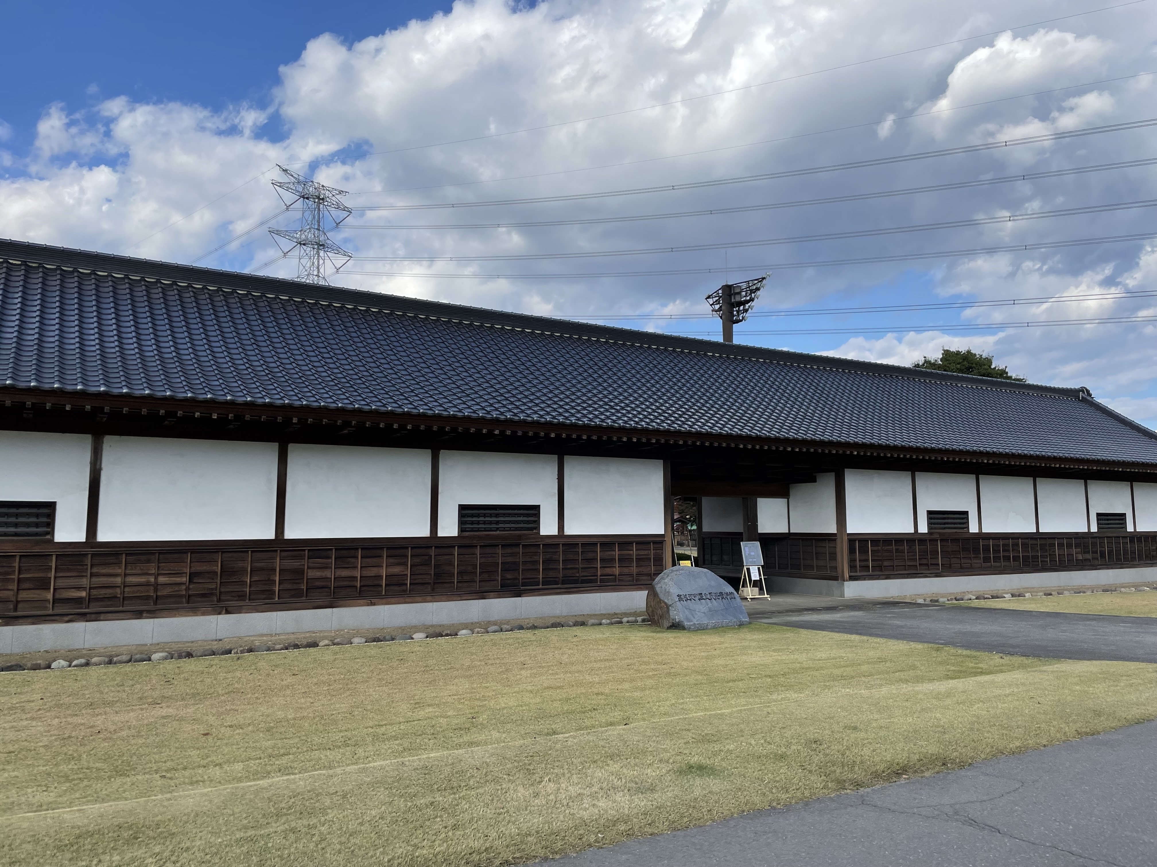 グンゼ産業 マクラーレン ホンダ モーター付き 4WD デフ機構 未組立 希少品 MFH 1/12 マクラーレン MP4/4 モデルファクトリーヒロ | クアトロ