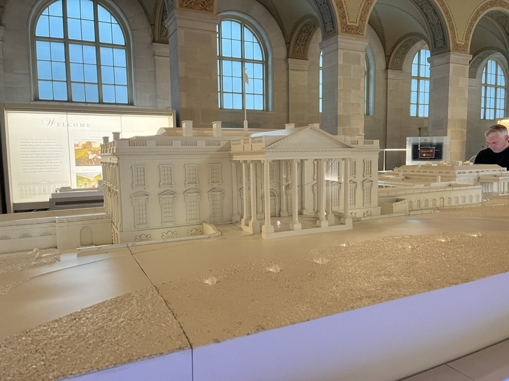 ホワイトハウスを見に行ってきた｜마크마크리