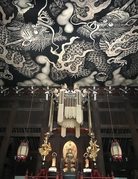 建仁寺 天井画双龍図が小泉淳作氏の顔に見えてくる｜達磨の眼【伝統