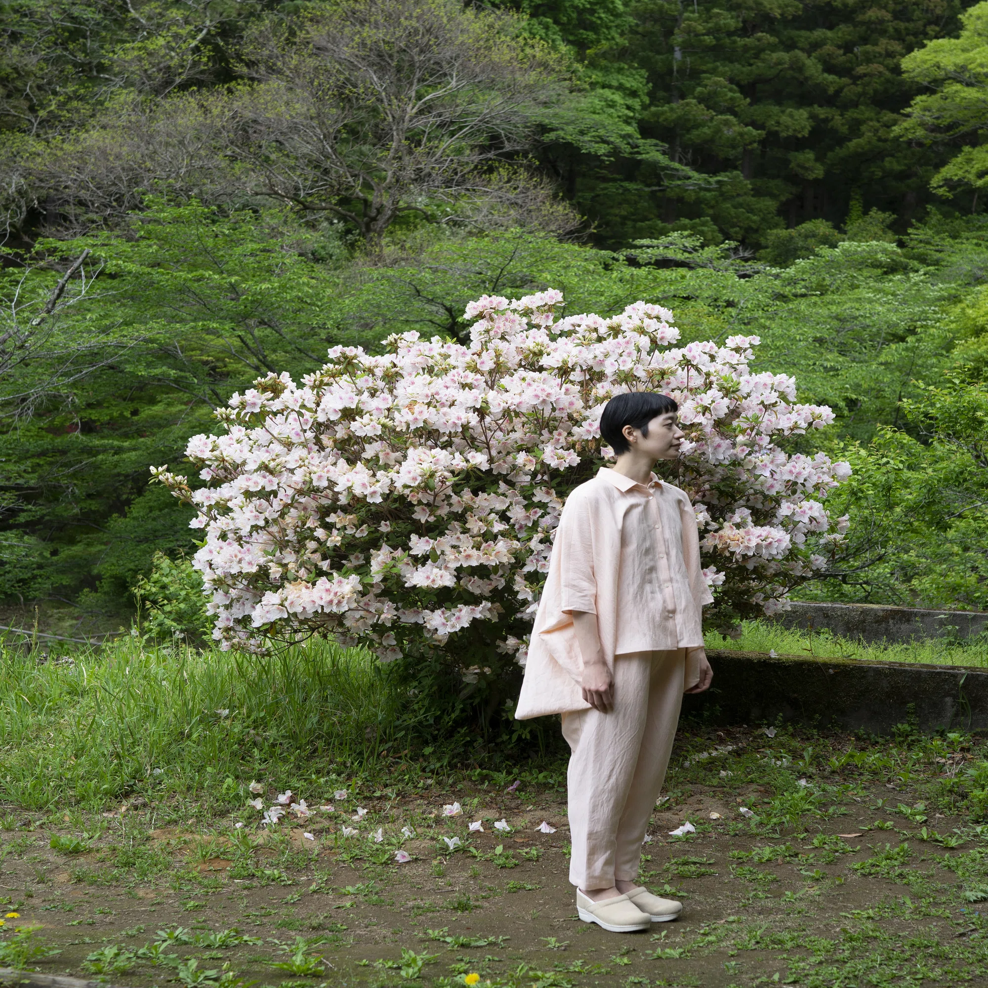 門井里緒さんデザインのシルクリネンシャツとチュニックのご紹介｜SILKKI
