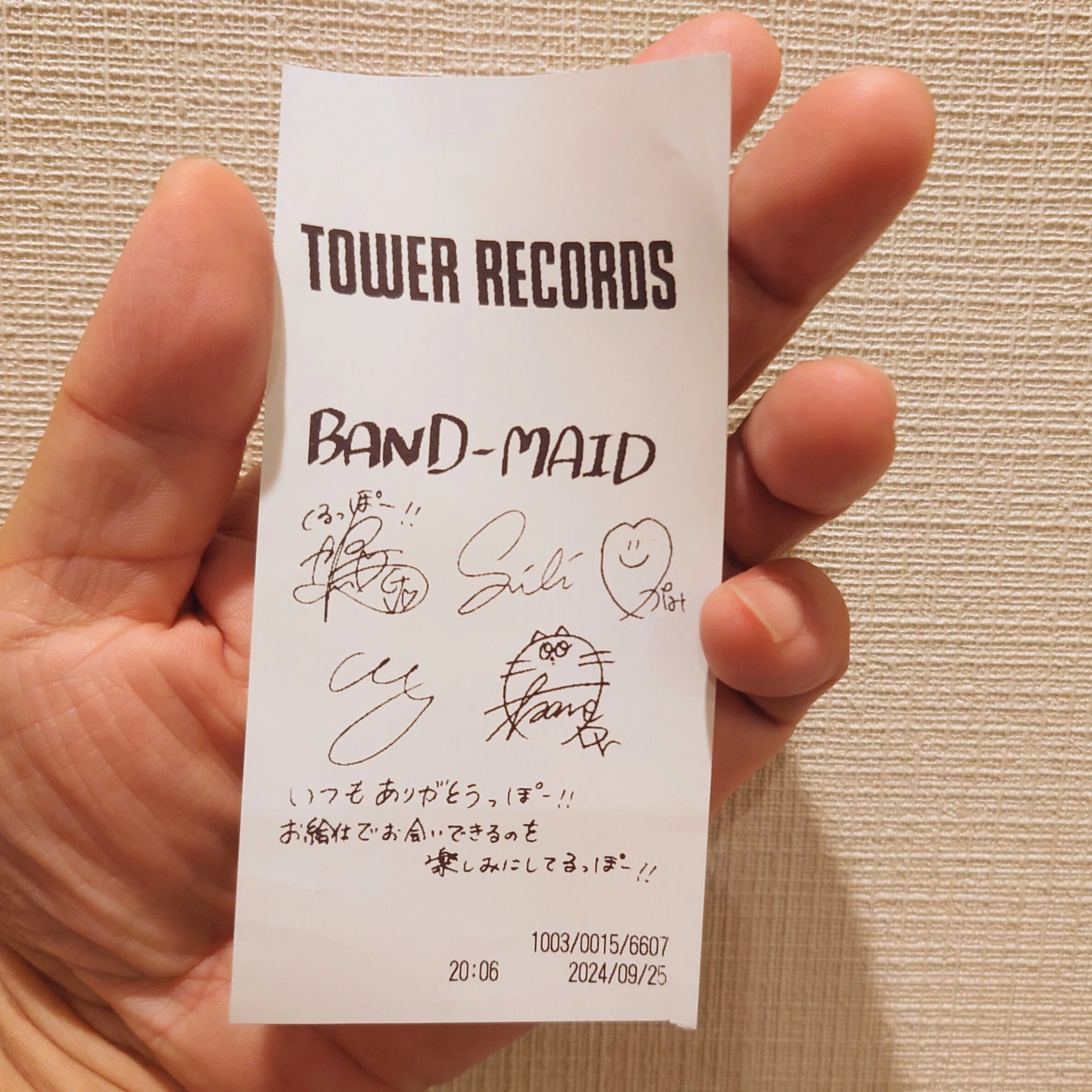 行くなら今。タワーレコード渋谷は絶賛BAND-MAID祭り開催中です