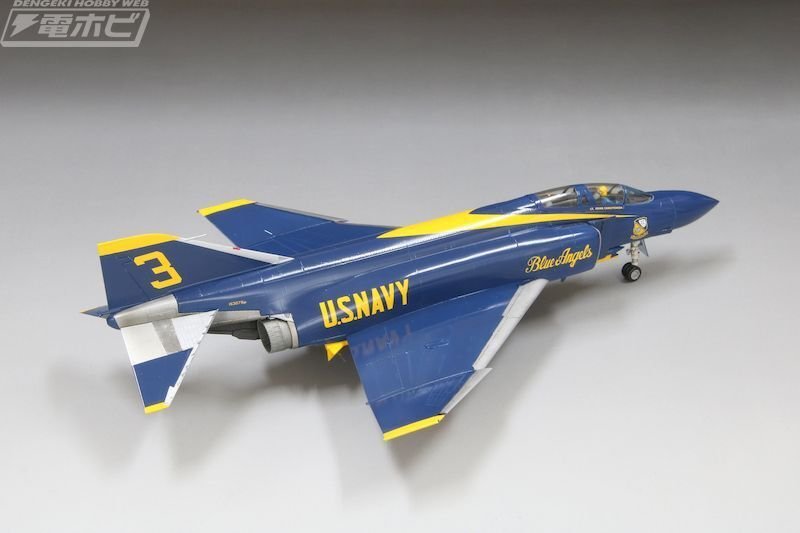 アメリカ海軍「F-4J ブルーエンジェルス」の1/72スケール