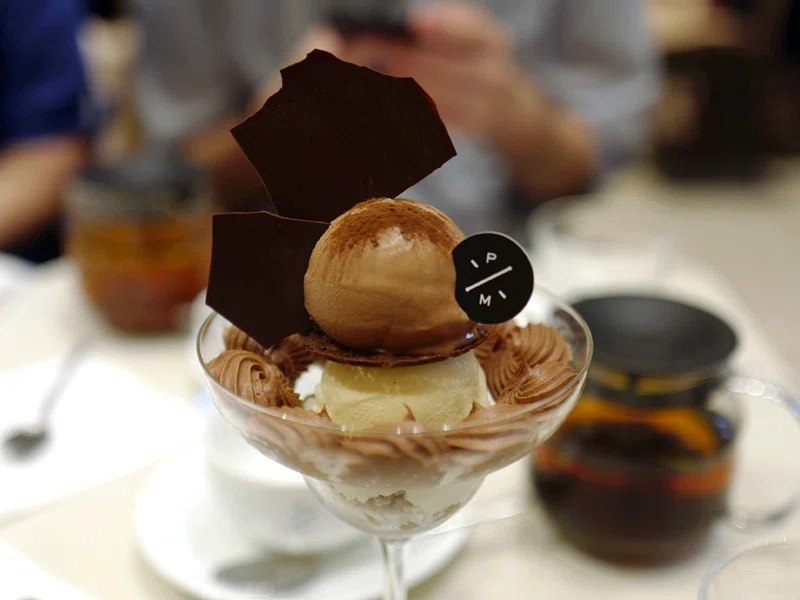 An American Night with Fresh Ice Cream Parfaits｜サカキシンイチロウ