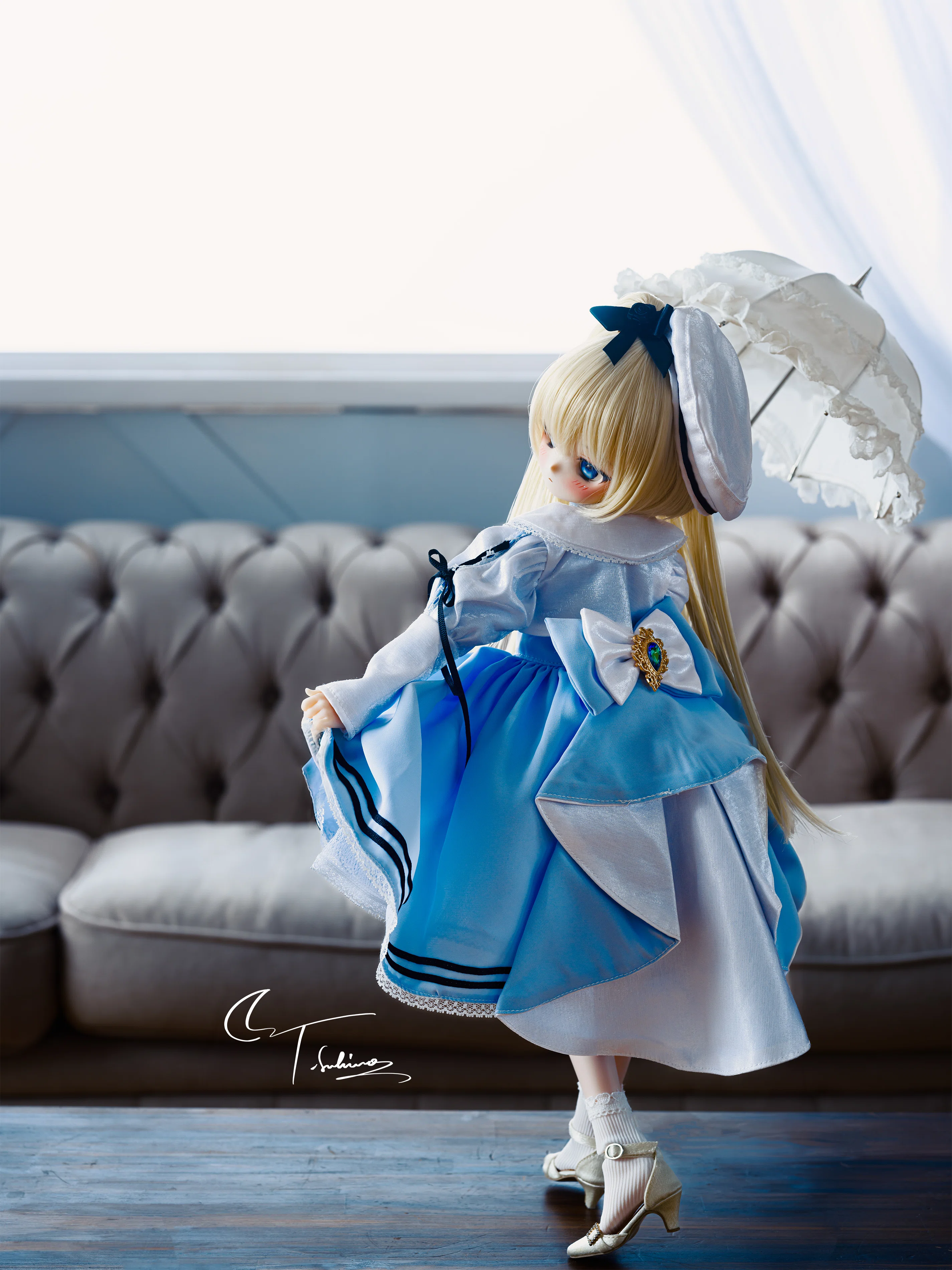RosenliaDoll（ロゼンリアドール）様のねこの毛糸屋 mdd ドール服 撮影