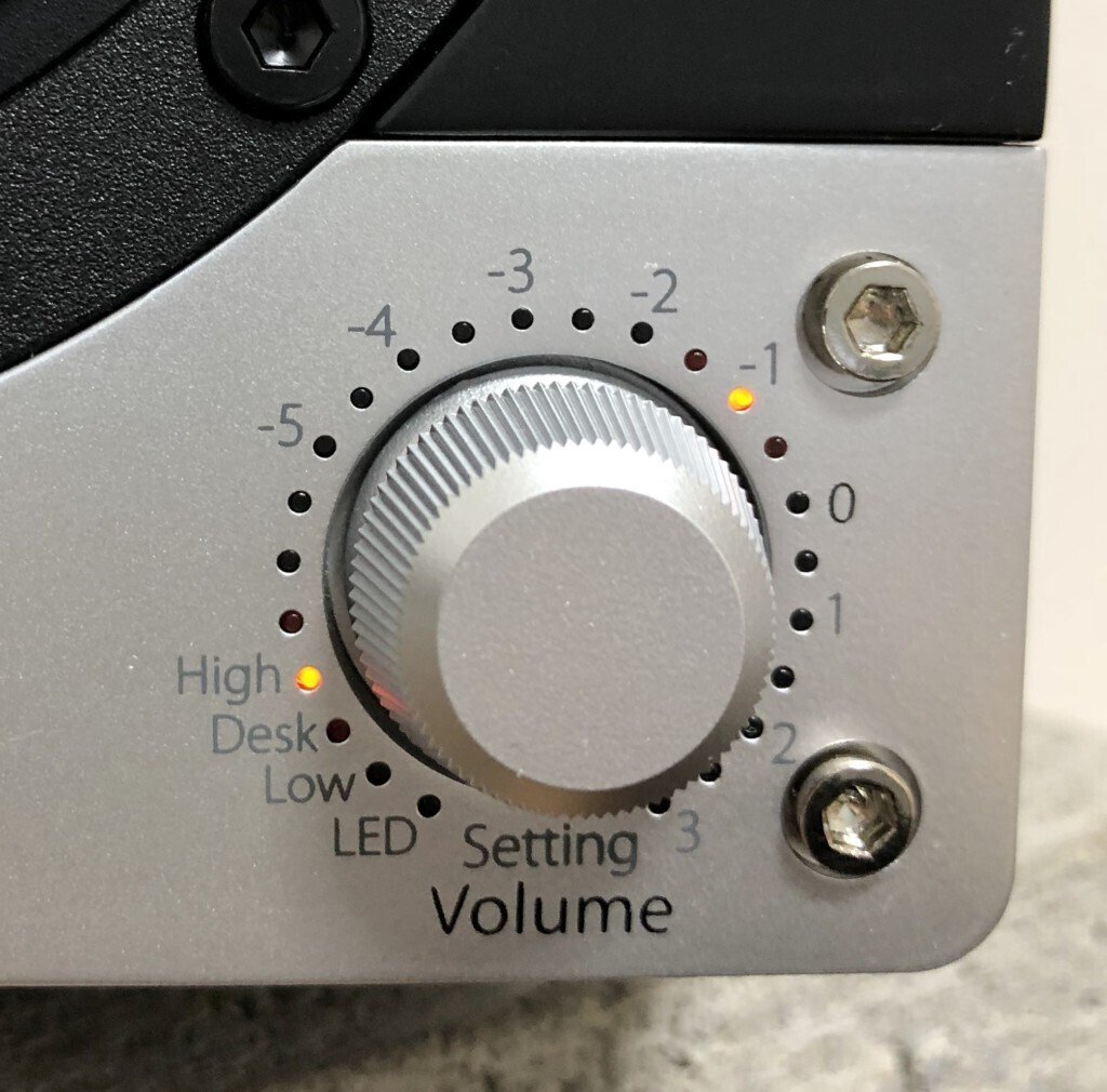 DTM に最適なモニタースピーカー!!EVE Audio SC204 レビュー DTM に最適なモニタースピーカー!!EVE Audio SC204 レビュー