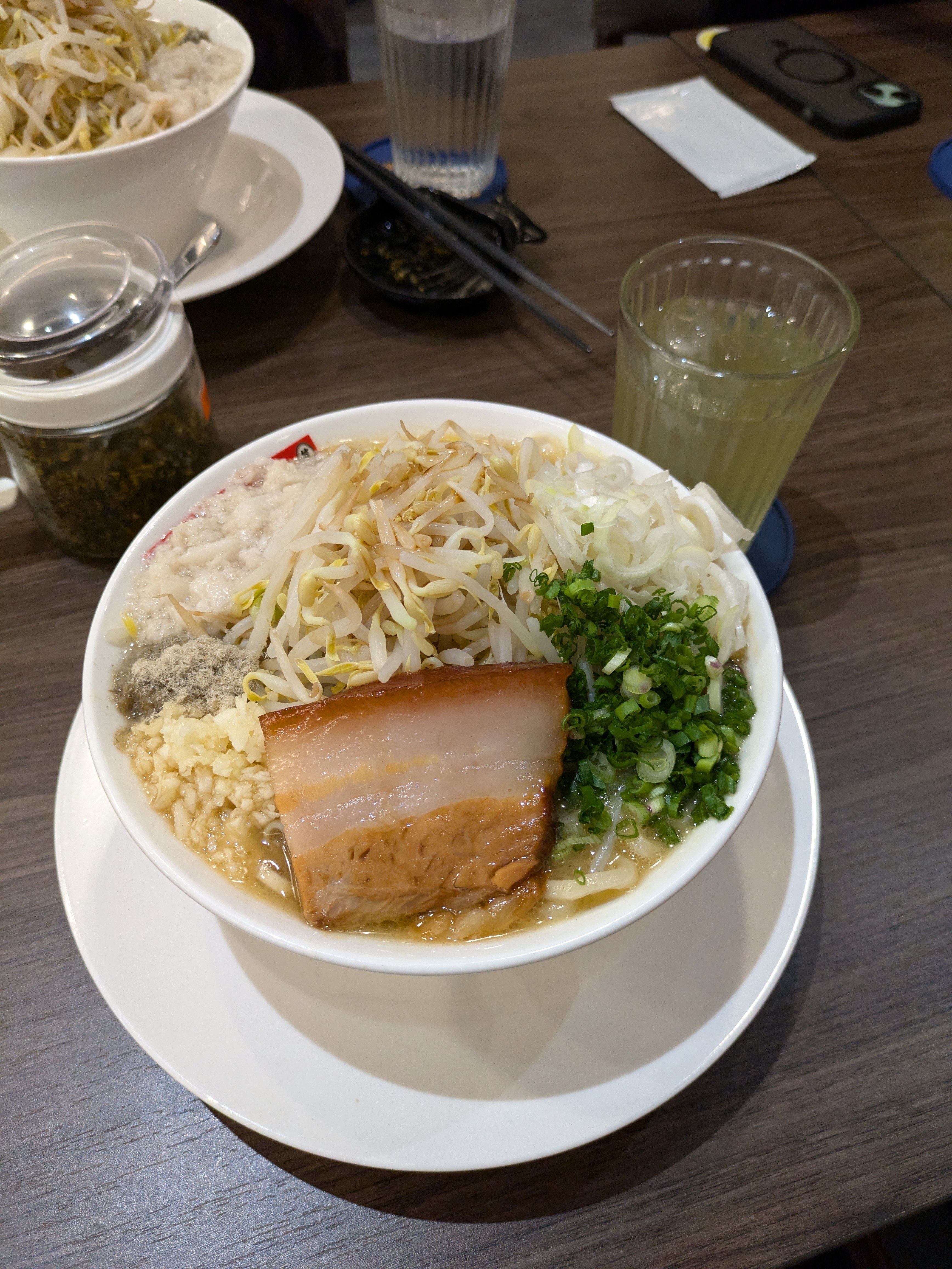 二郎  ラーメン二郎 ☆ ひたちなか店 ♪ | 燃える ☆ 美食 ♪