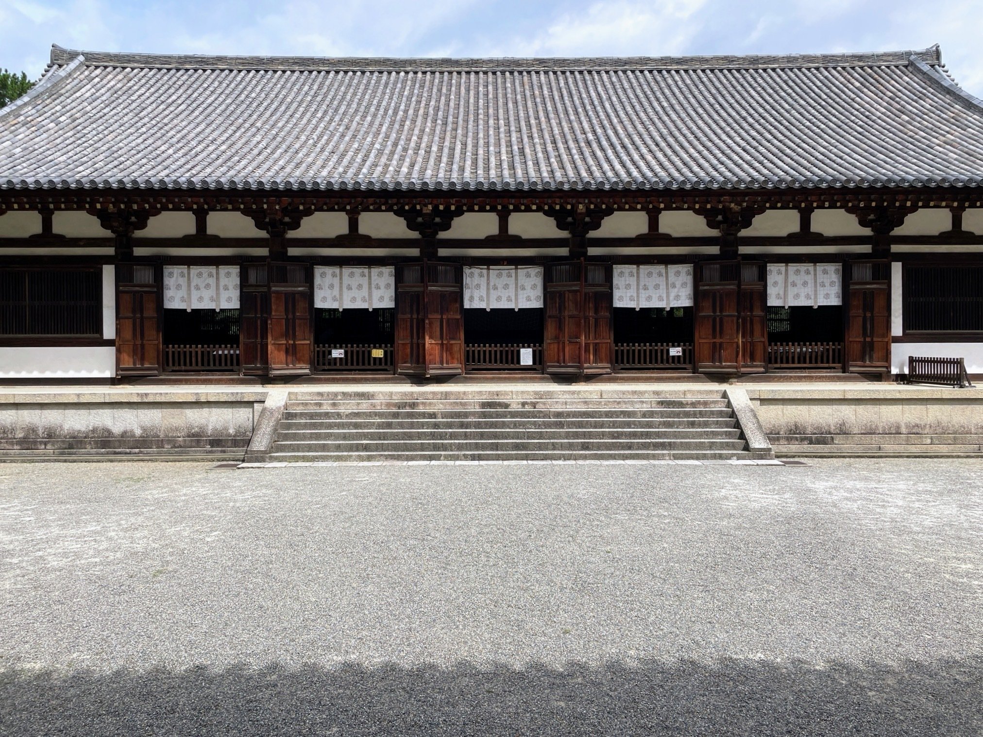 ぶらり、唐招提寺：2｜美術館とお寺と猫