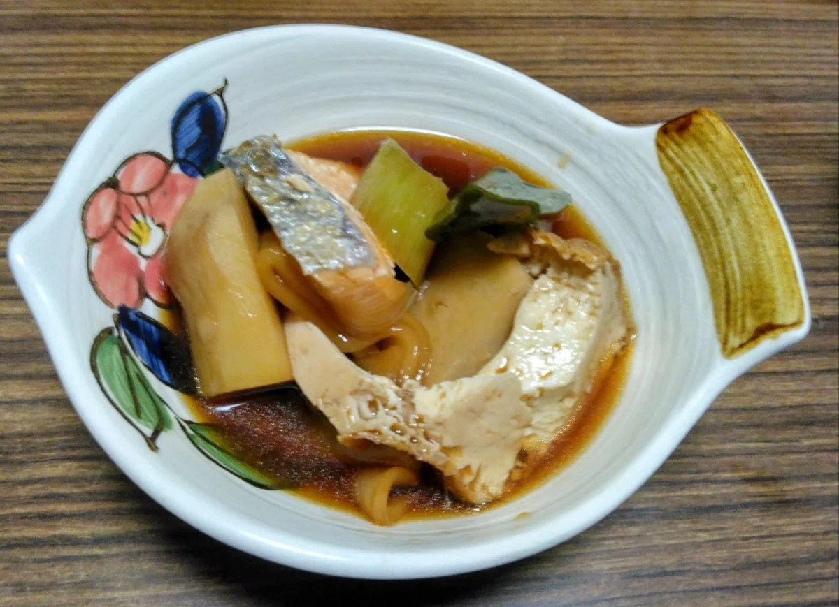 鮭様鍋｜どかたとしみつ