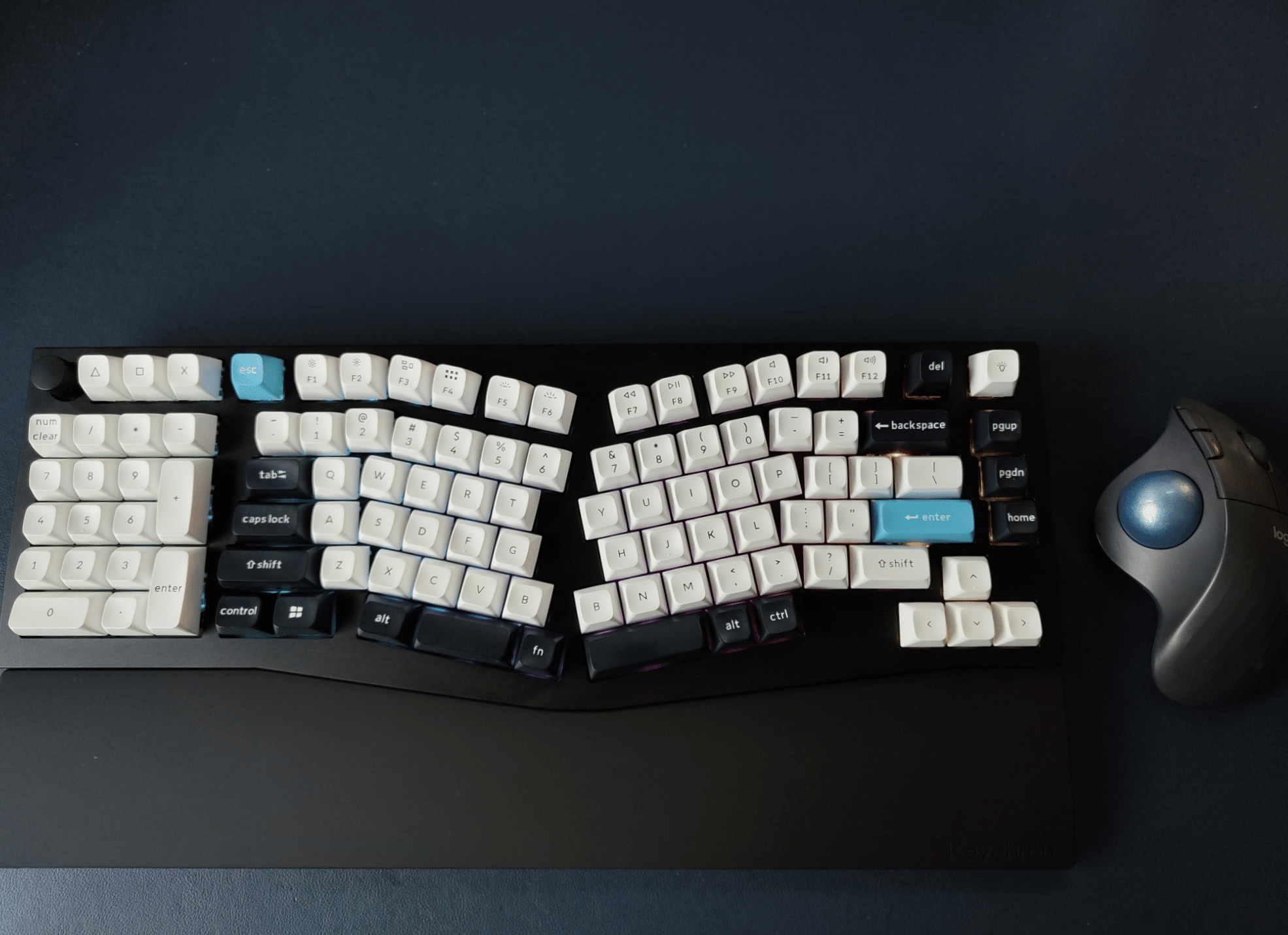 Keychron Q14 Maxが出て悔しかったのでQ14 Proをアップグレードした話｜aoi