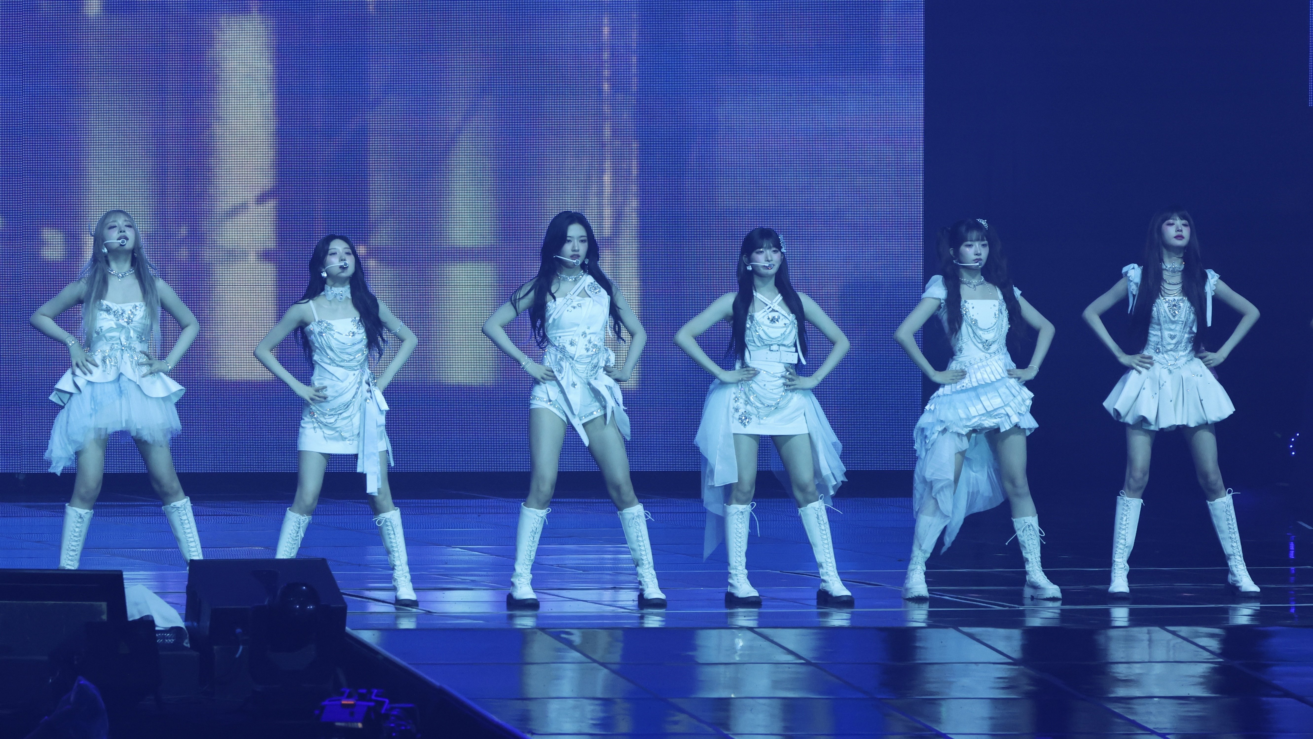 SHOW WHAT I HAVE ENCORE