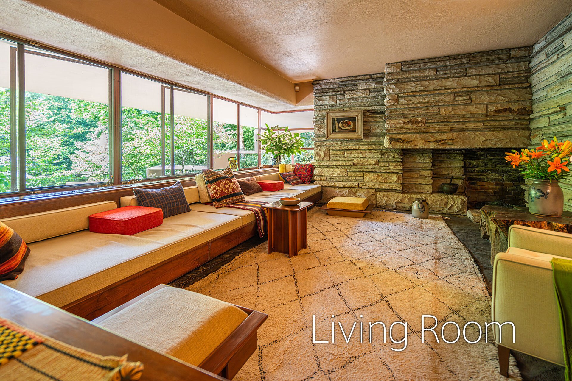 建てもの探訪：フランク・ロイド・ライトの名建築 Fallingwater