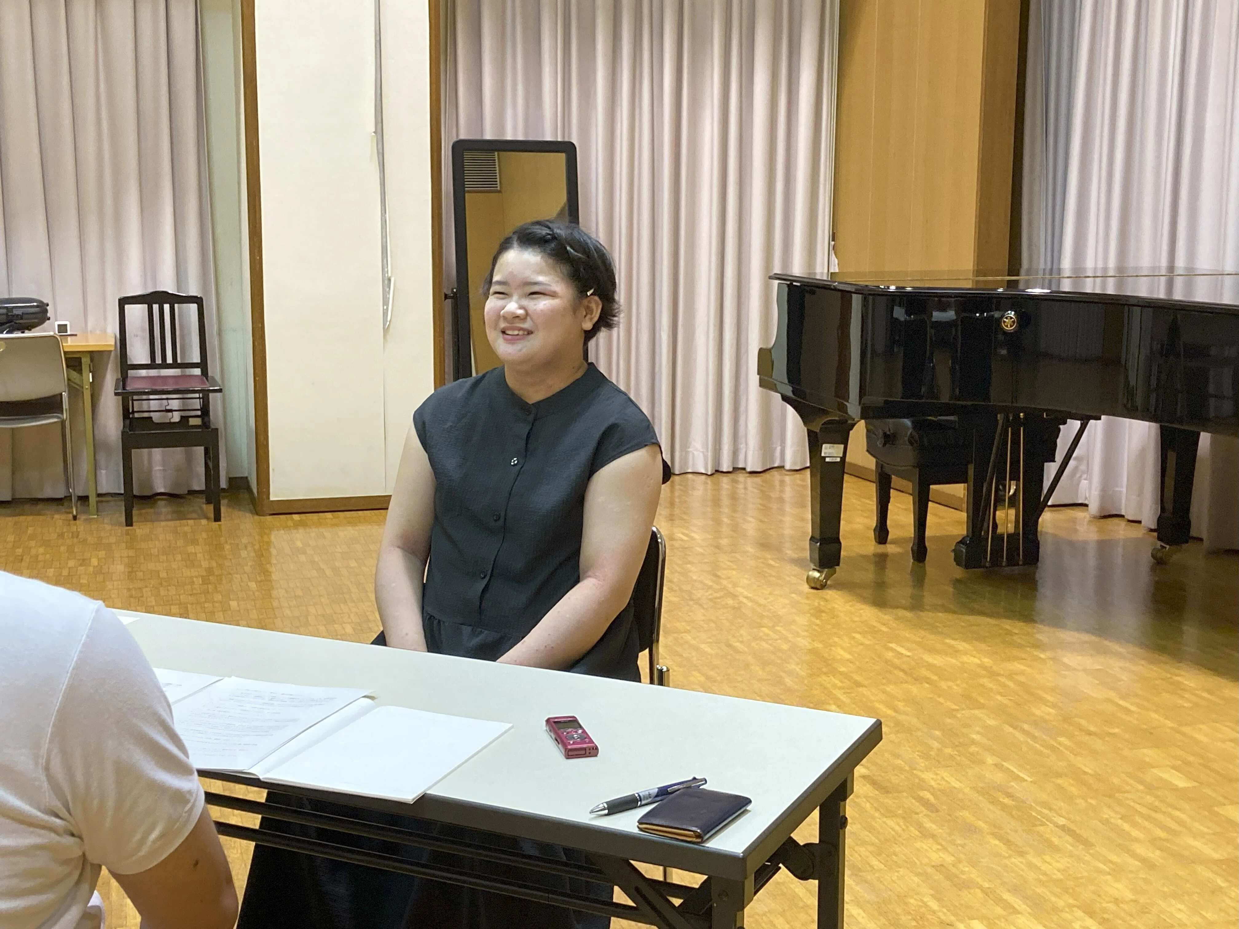 全身で音楽を楽しむ笑顔のヴァイオリニスト｜豊中市公式note