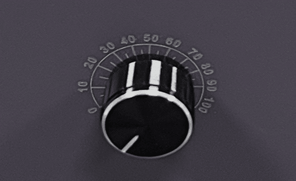 コストパフォーマンス抜群の植物育成ライト 