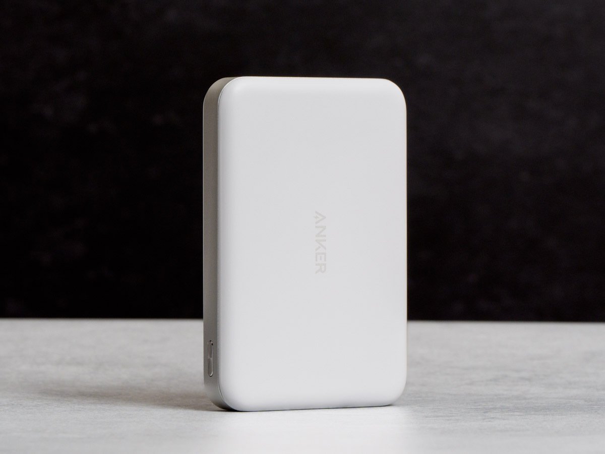 Anker MagGo Power Bank (10000mAh, Slim)をレビュー！厚さ15mmと