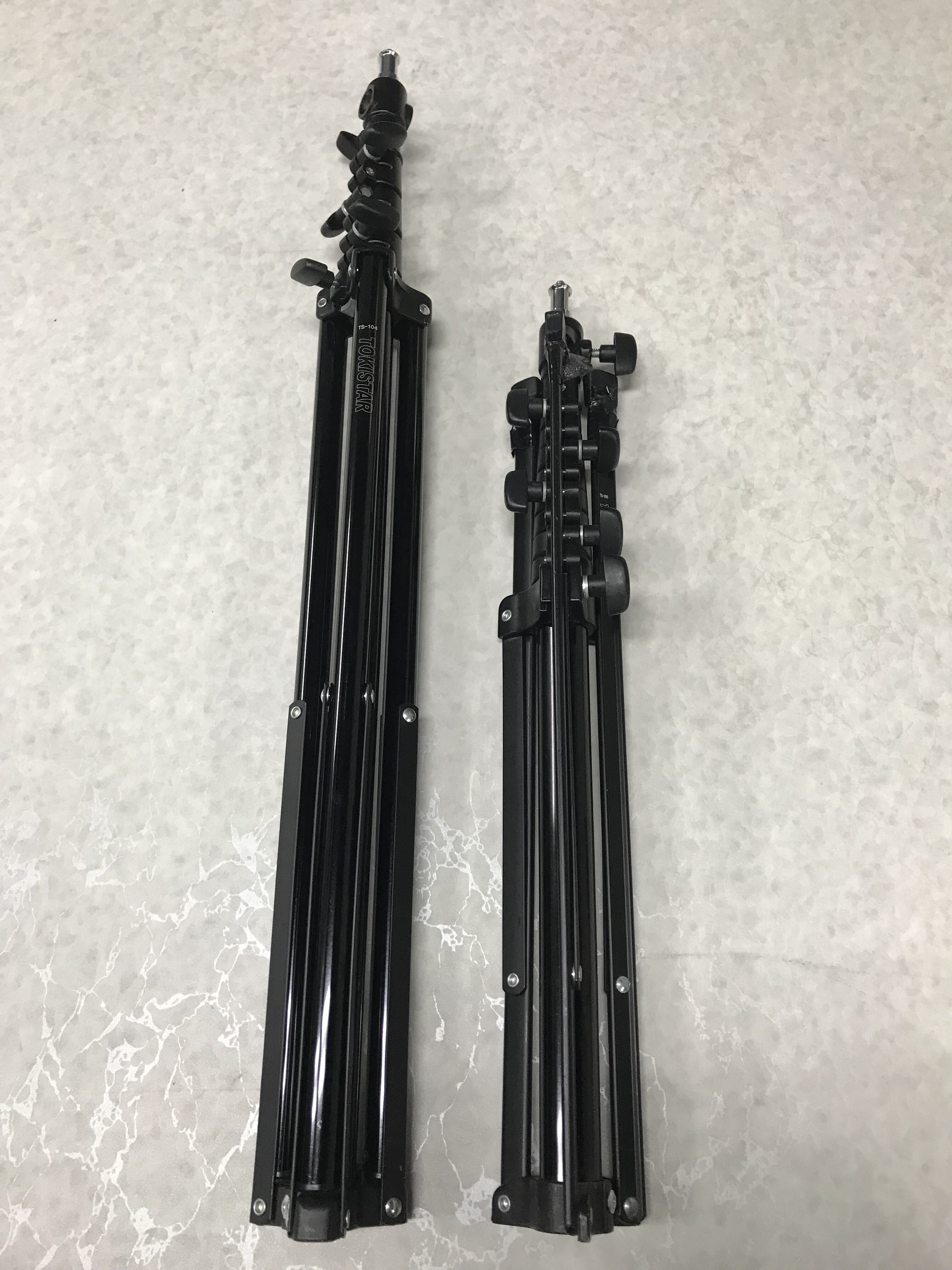 TOKISTAR コンパクトスタンド TS-104-ST 全長240cm ライトスタンド 三脚 トキスター 撮影用品 札幌市 清田区 平岡 Amazon | TOKISTAR ライトスタンド コンパクトスタンド TS-104-ST
