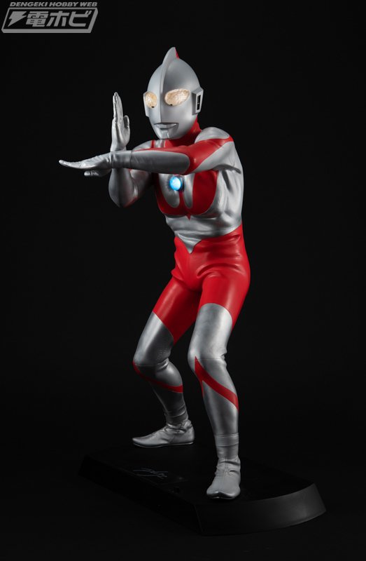 ウルトラマン』Cタイプスーツを徹底再現したメガハウスのフィギュア
